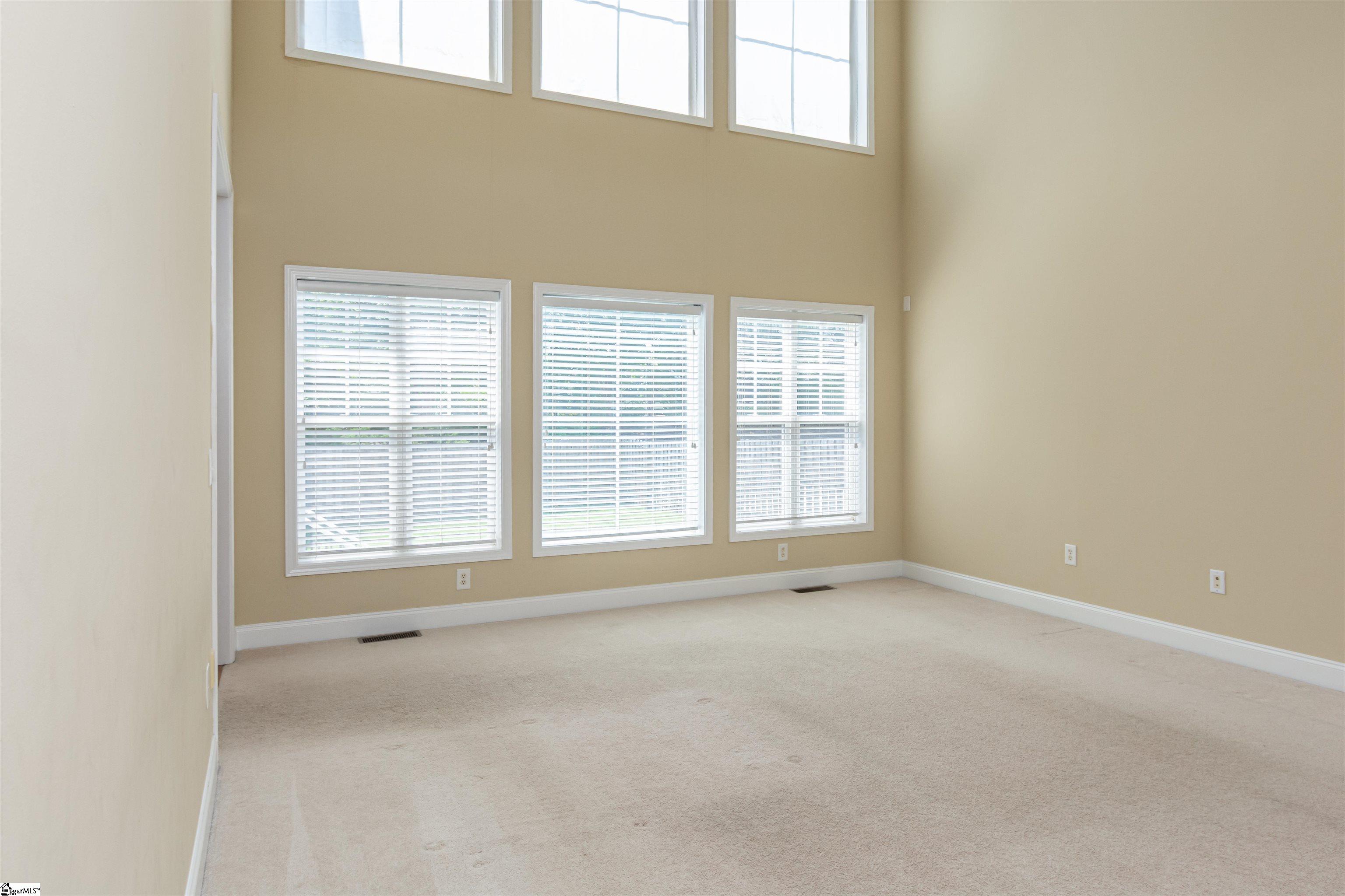 6 Moss Wood Circle Property Photo 13