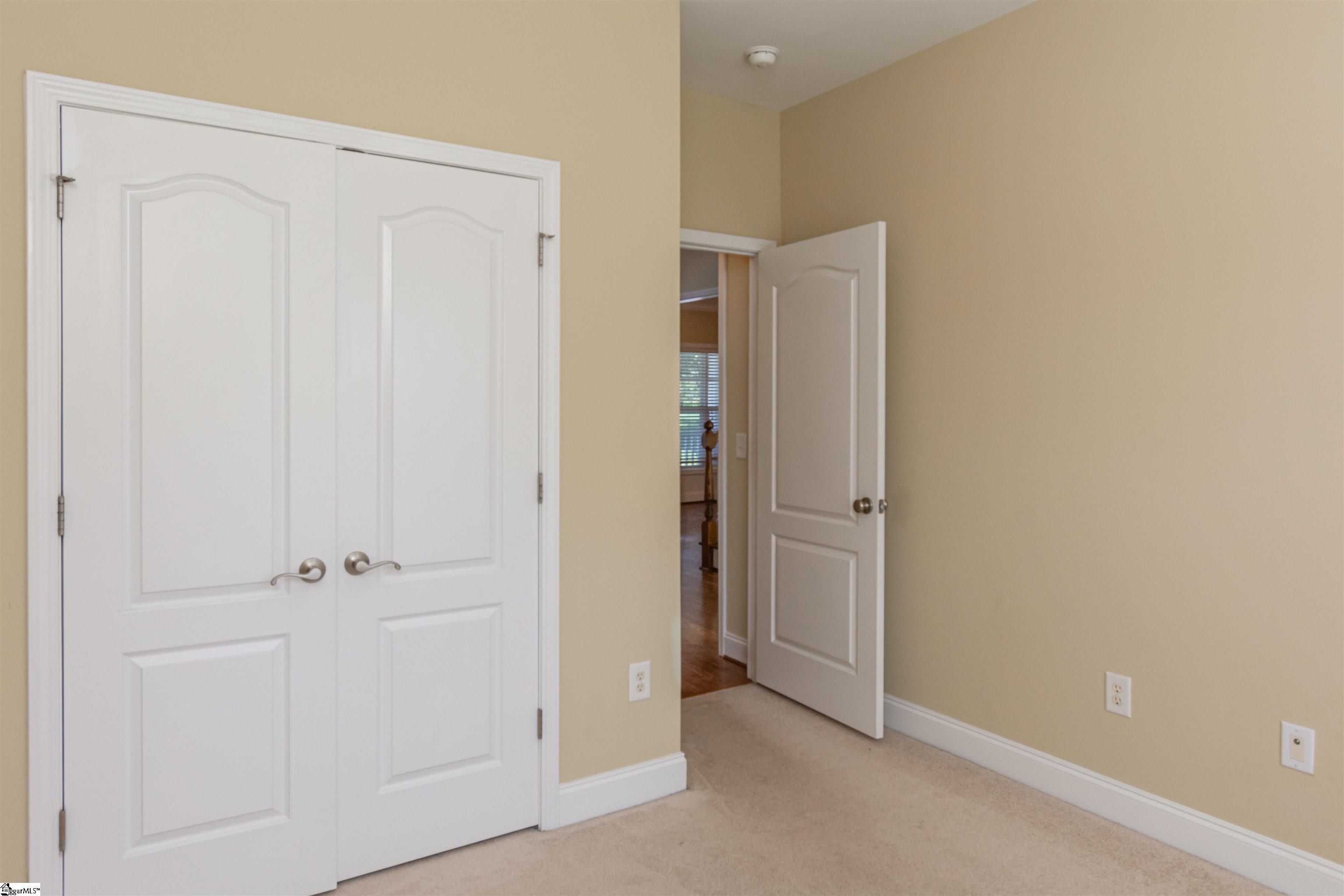 6 Moss Wood Circle Property Photo 16