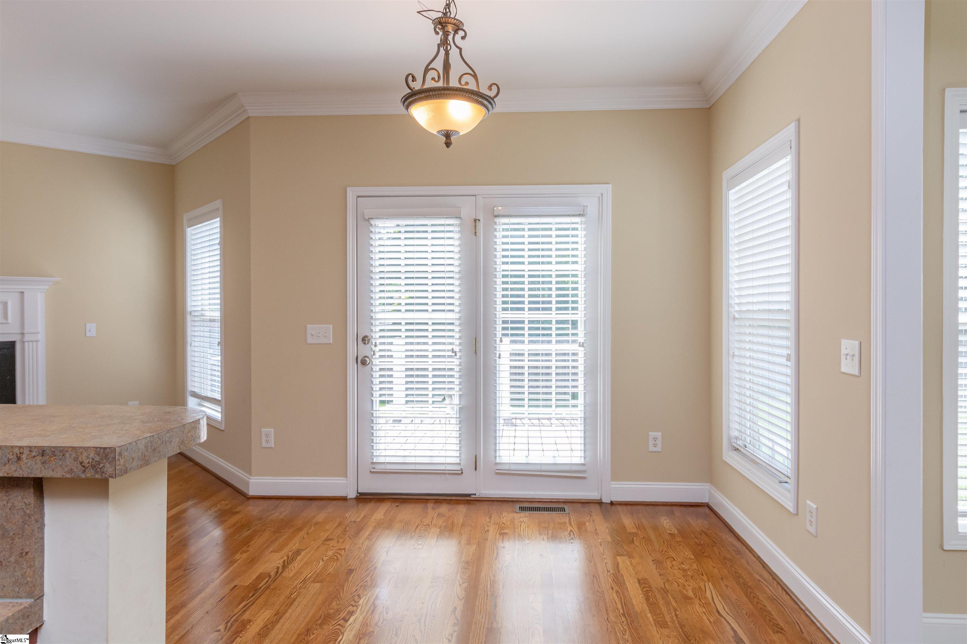 6 Moss Wood Circle Property Photo 19