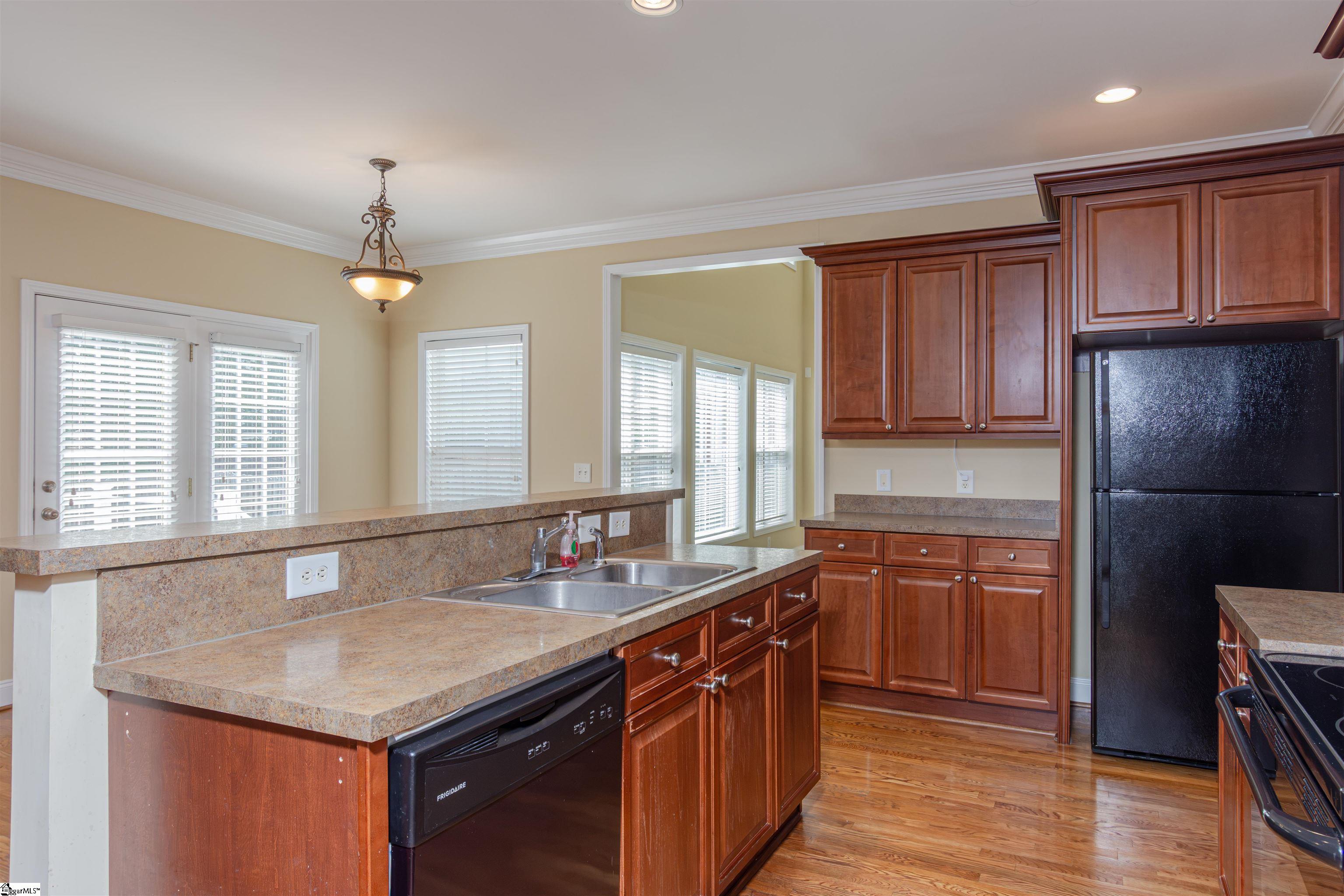 6 Moss Wood Circle Property Photo 28