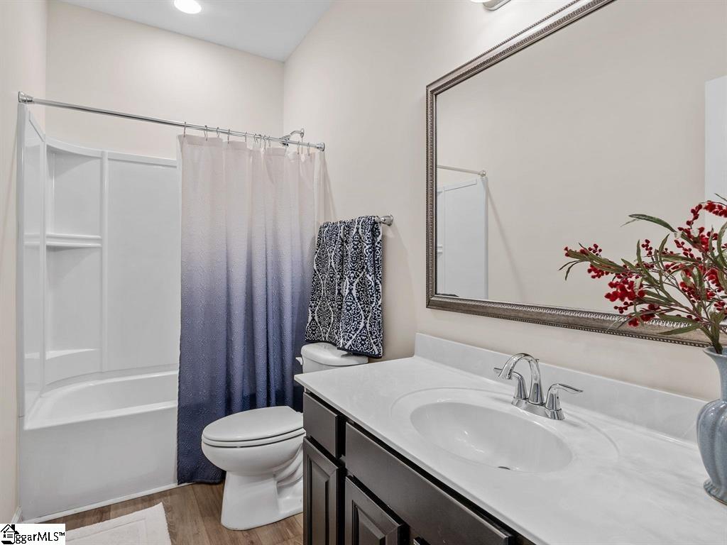 278 E Pyrenees Drive Property Photo 24