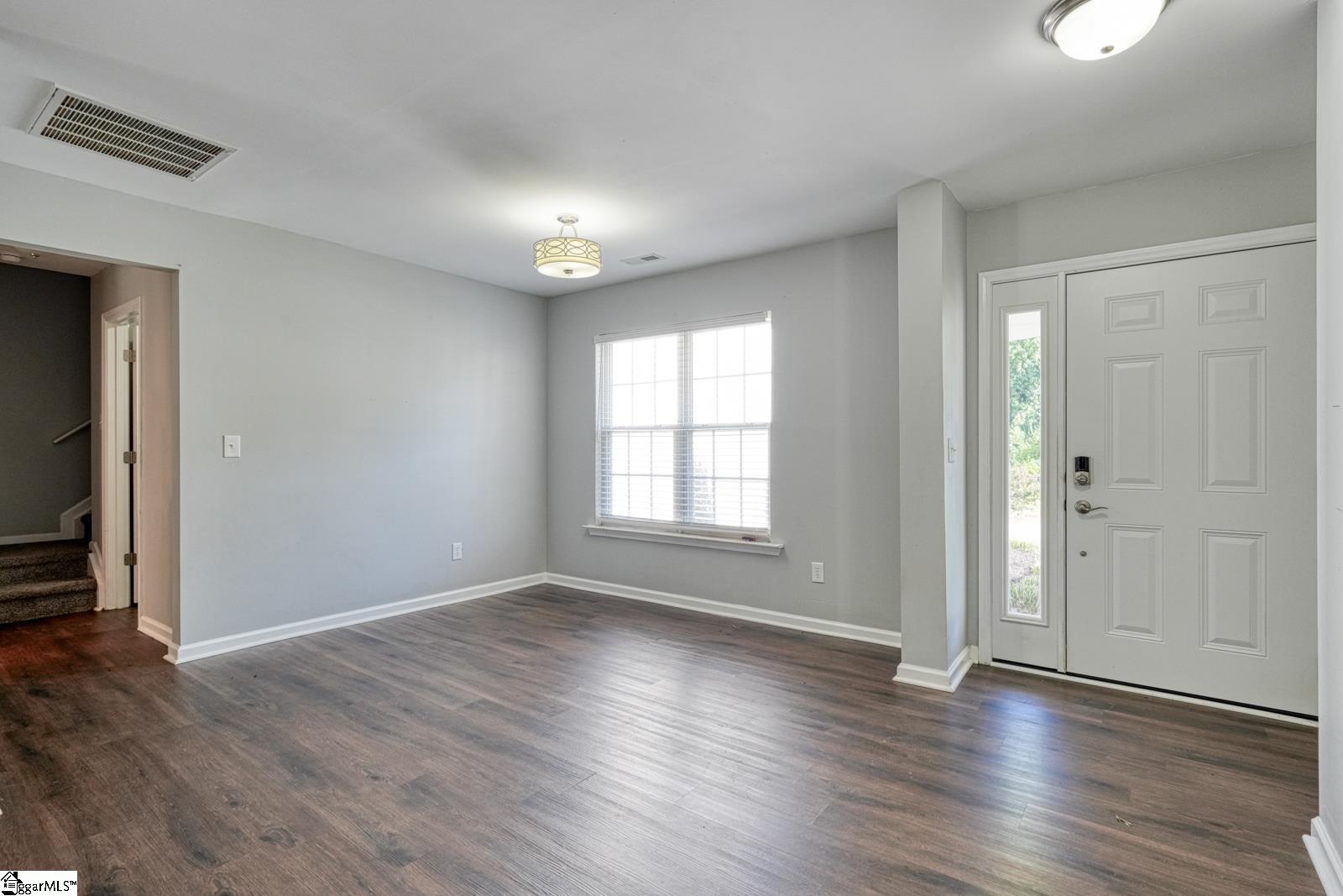 713 Bent Hollow Court Property Photo 5