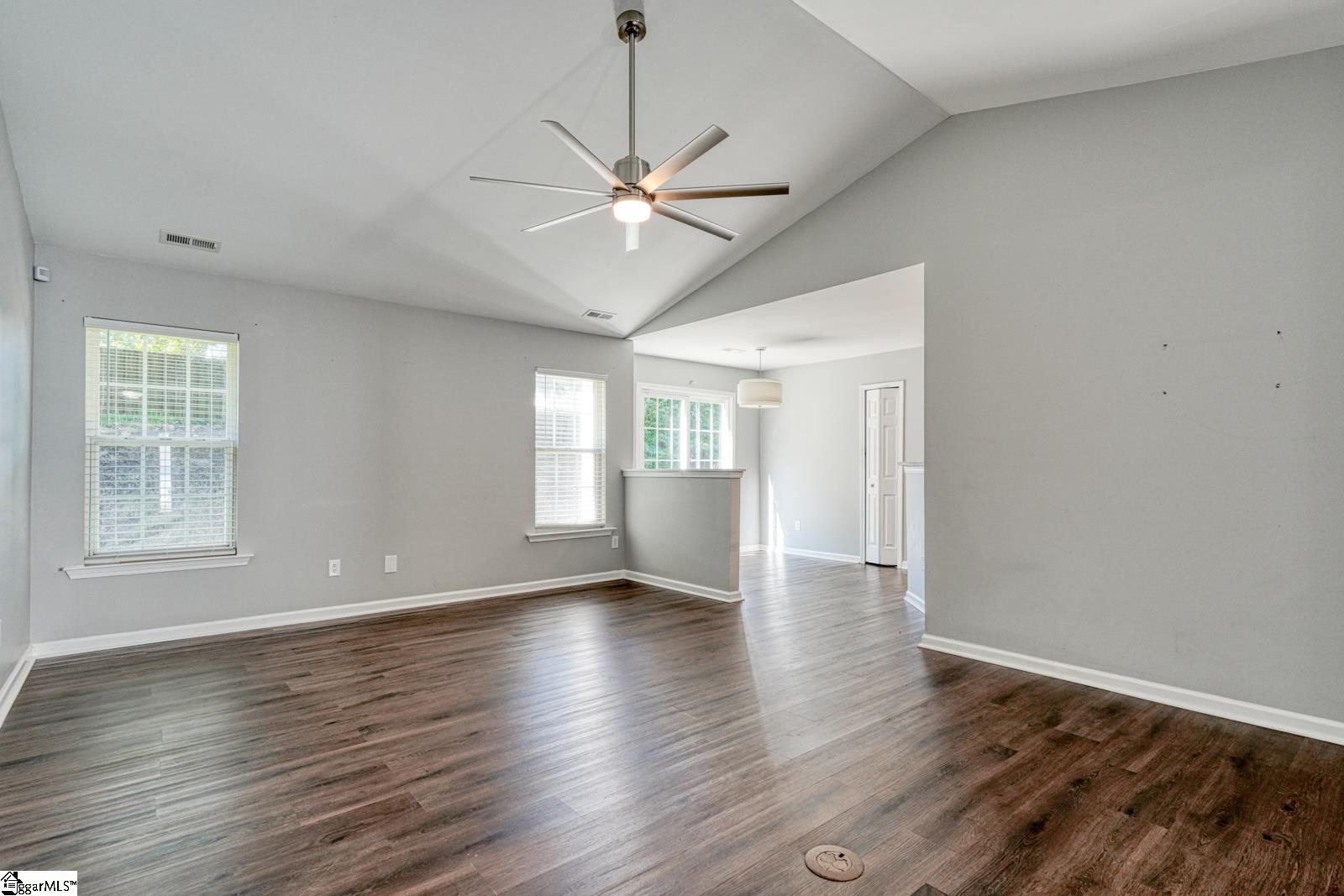 713 Bent Hollow Court Property Photo 6