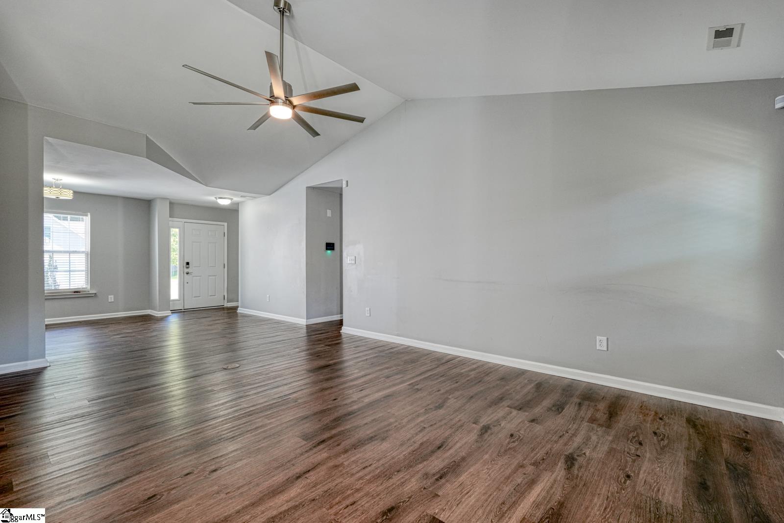 713 Bent Hollow Court Property Photo 7