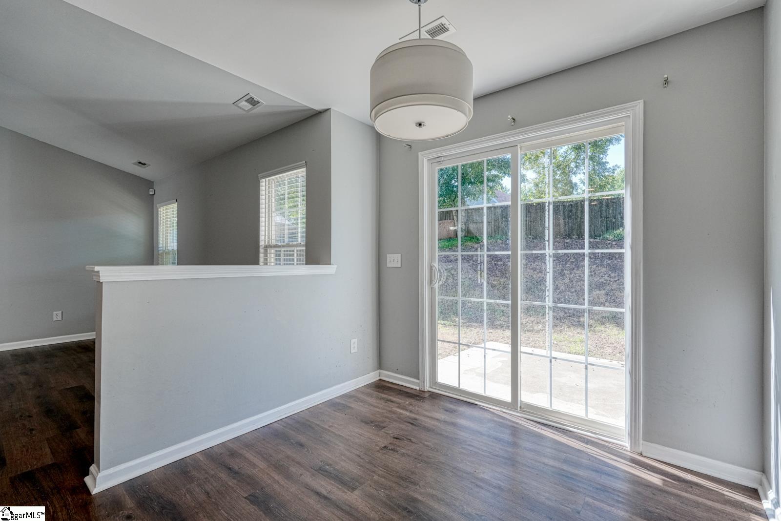 713 Bent Hollow Court Property Photo 11