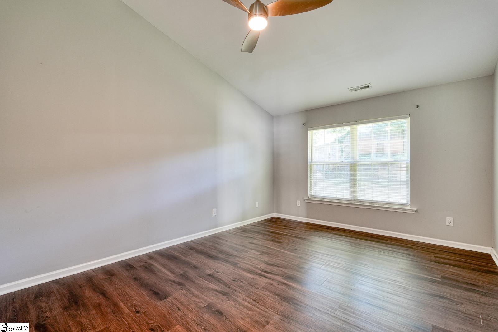 713 Bent Hollow Court Property Photo 15