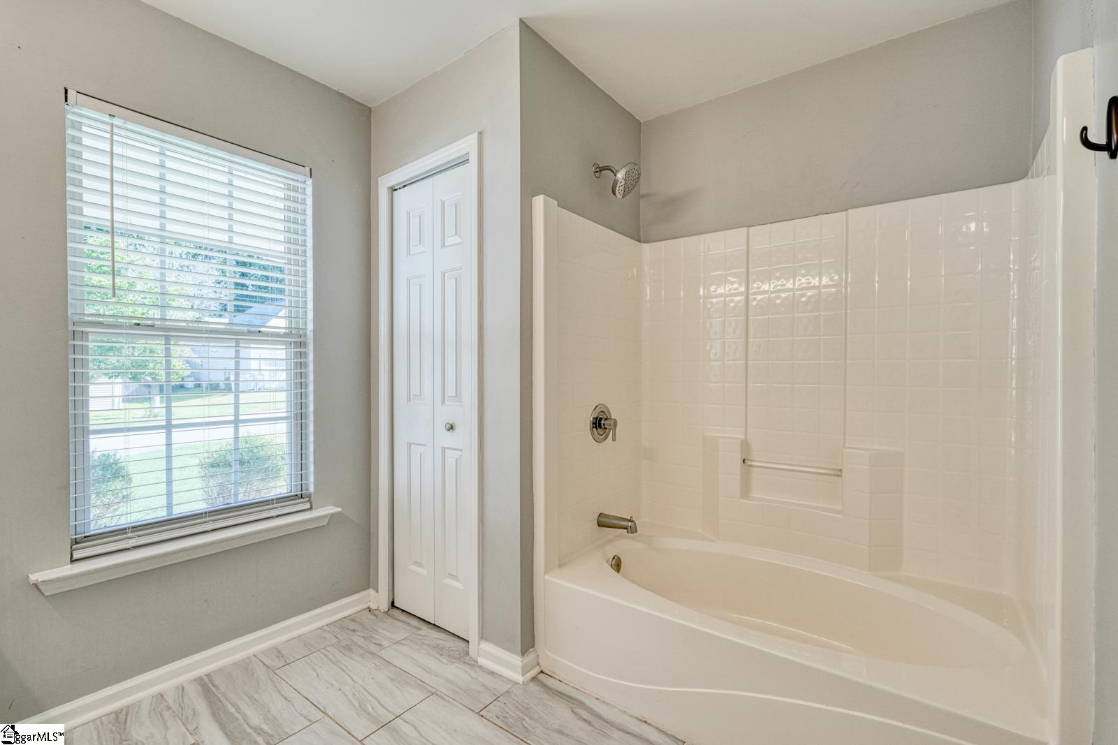 713 Bent Hollow Court Property Photo 19