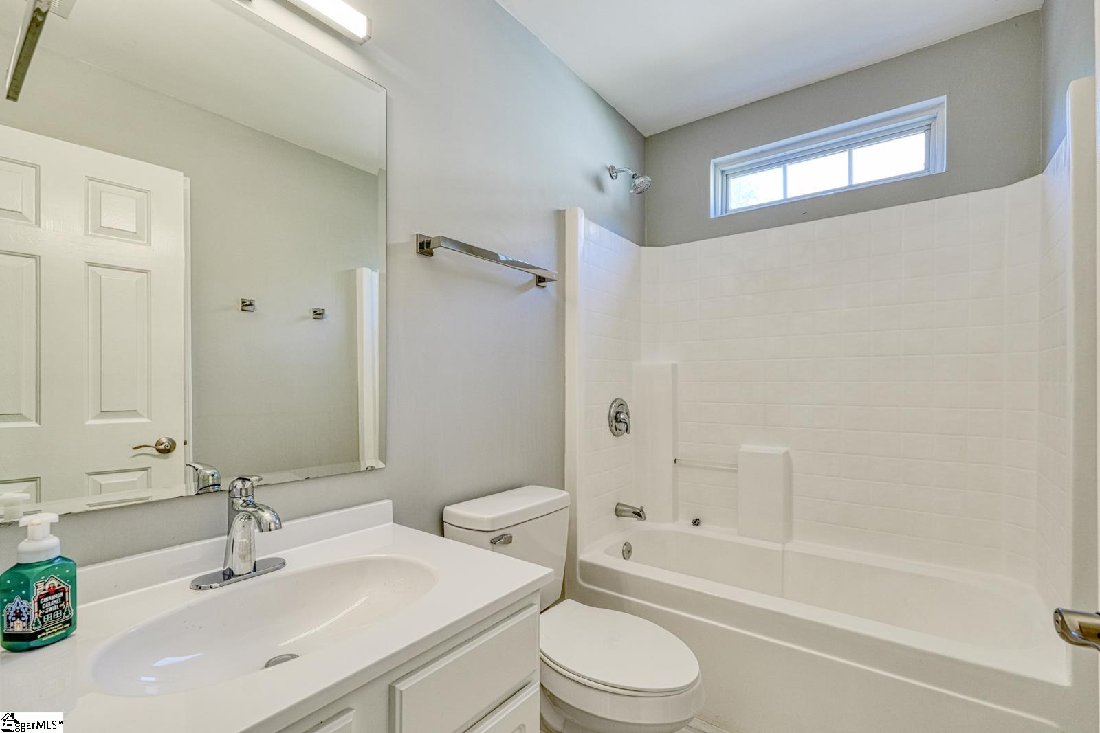 713 Bent Hollow Court Property Photo 23
