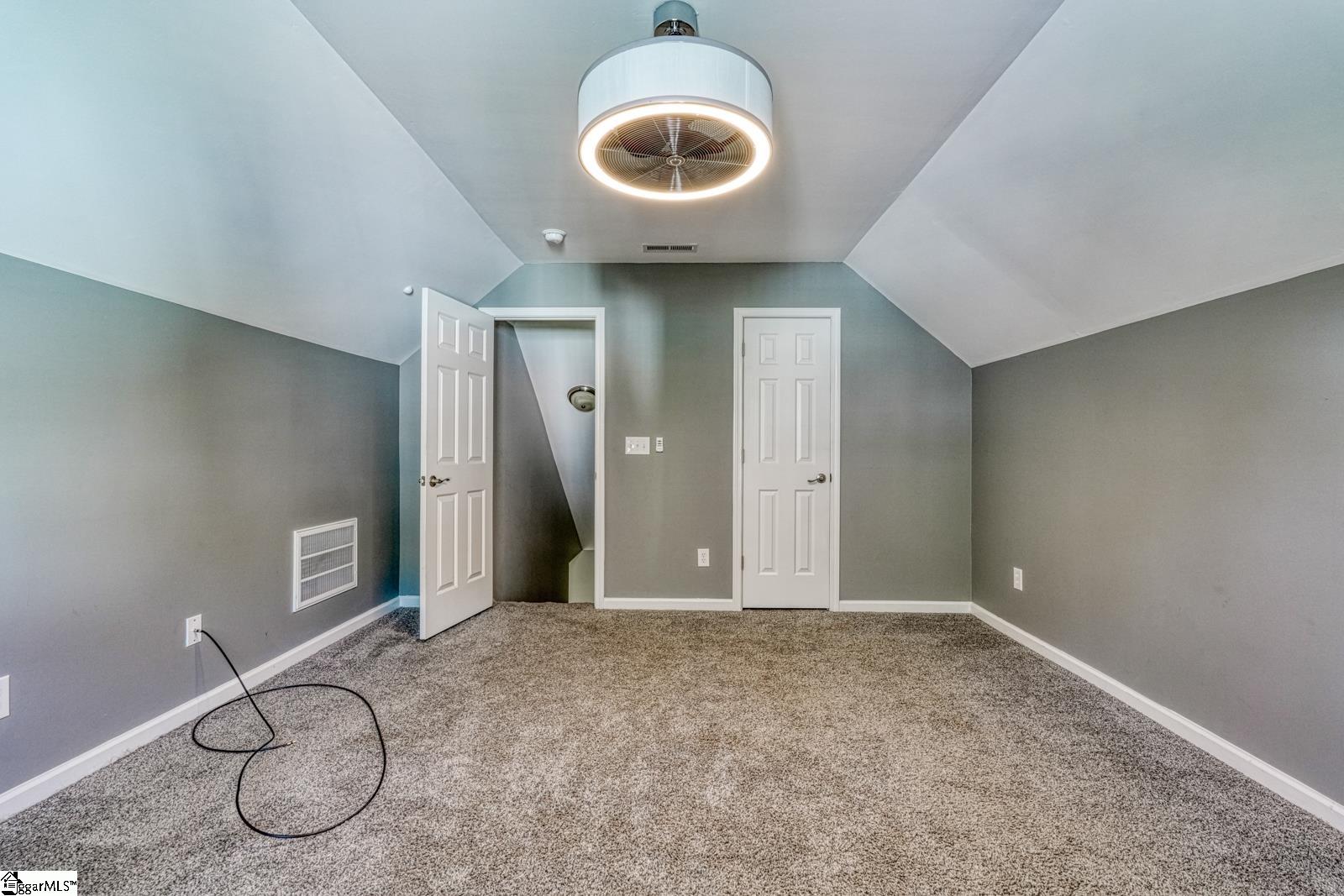 713 Bent Hollow Court Property Photo 27