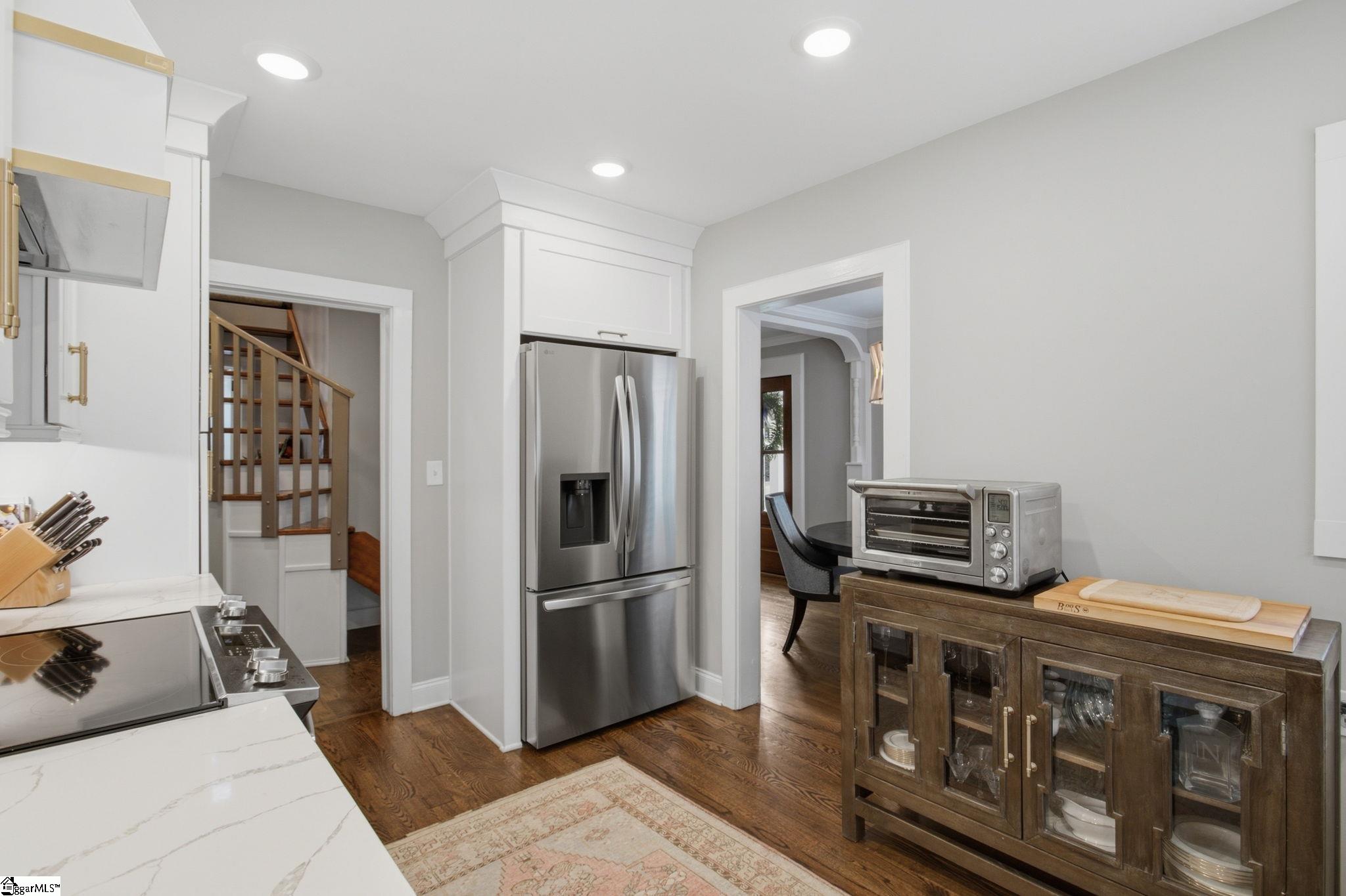 16 High Hill Street Property Photo 13