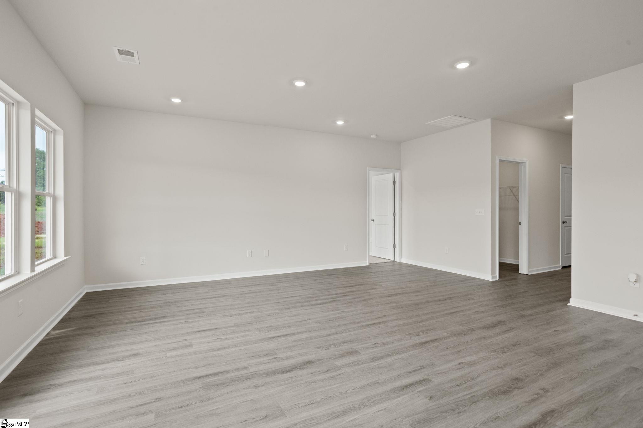 204 White Fields Avenue Property Photo 12