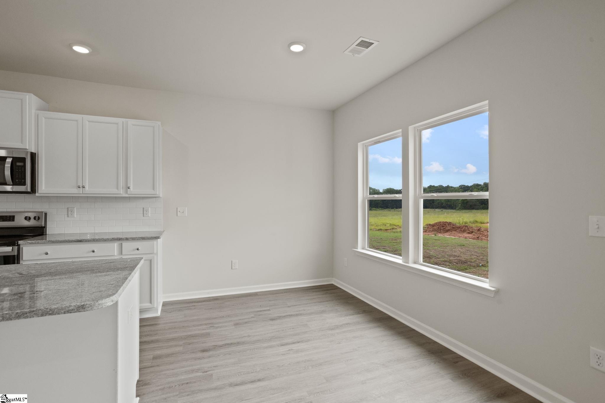204 White Fields Avenue Property Photo 16