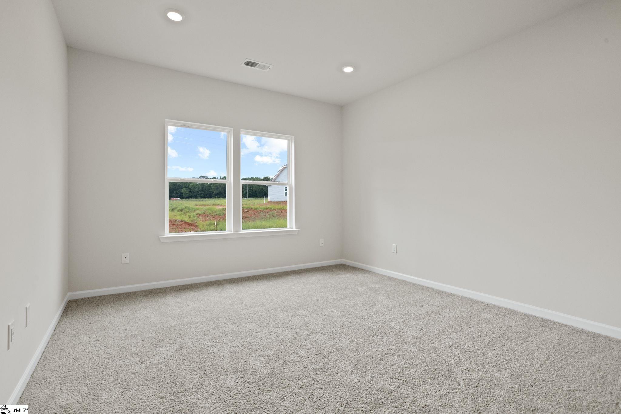 204 White Fields Avenue Property Photo 18