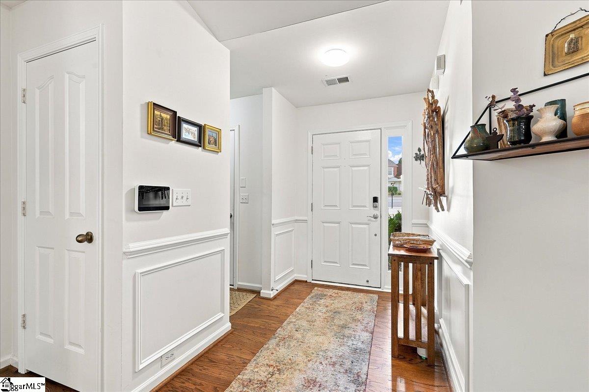 21 Affirmed Court Property Photo 4
