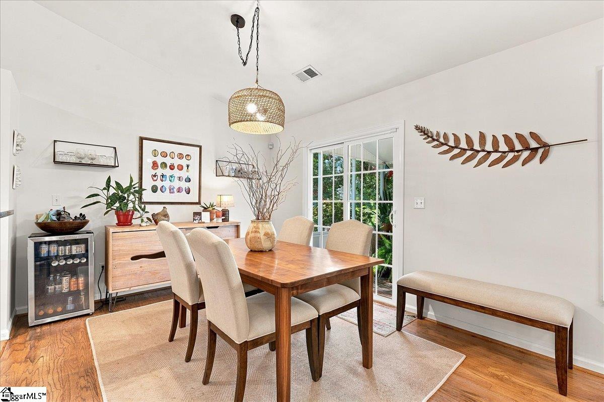 21 Affirmed Court Property Photo 8