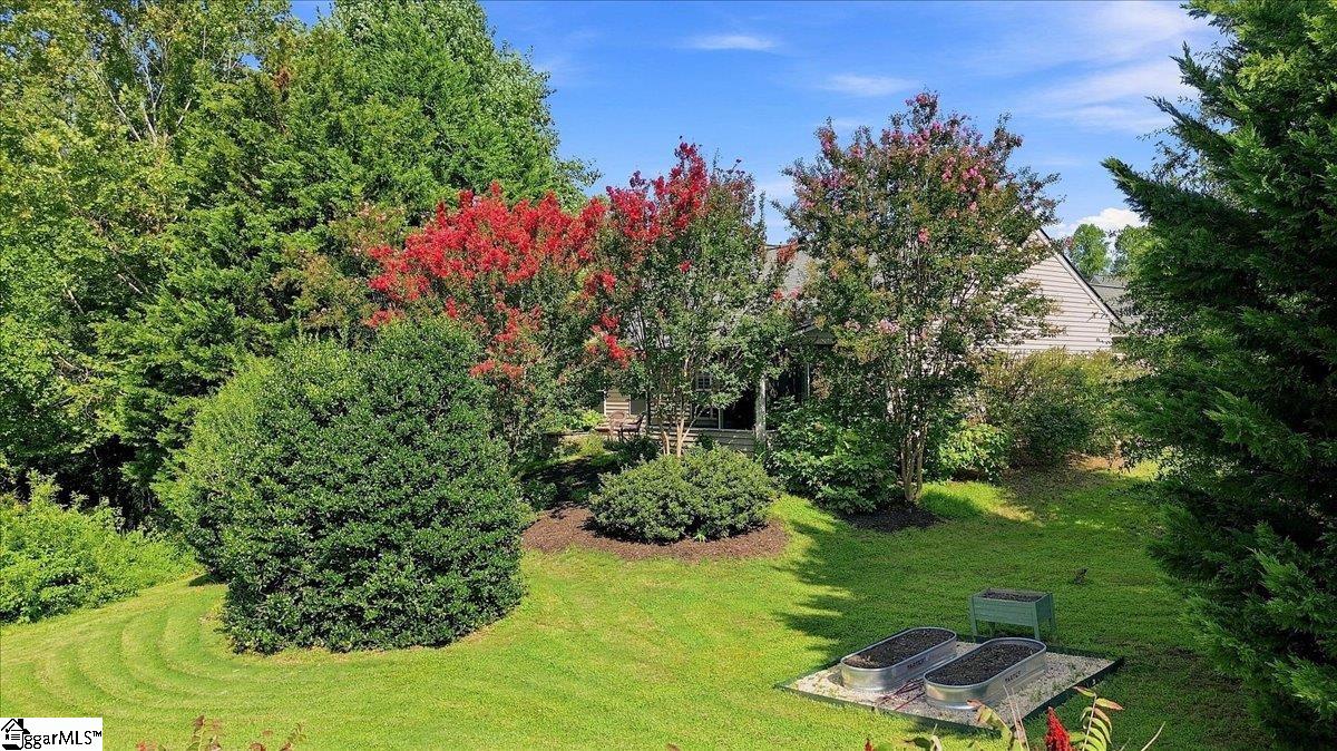 21 Affirmed Court Property Photo 26