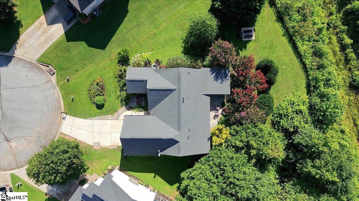21 Affirmed Court Property Photo 29