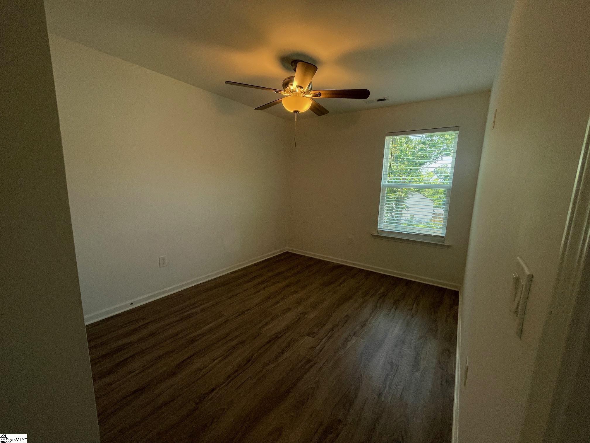 705 W Parker Road Property Photo 15