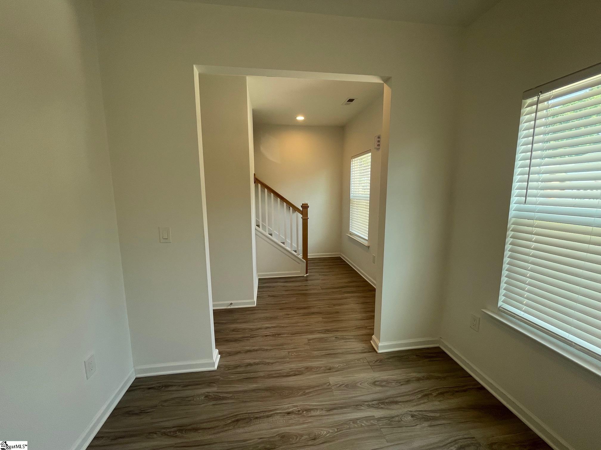 705 W Parker Road Property Photo 16