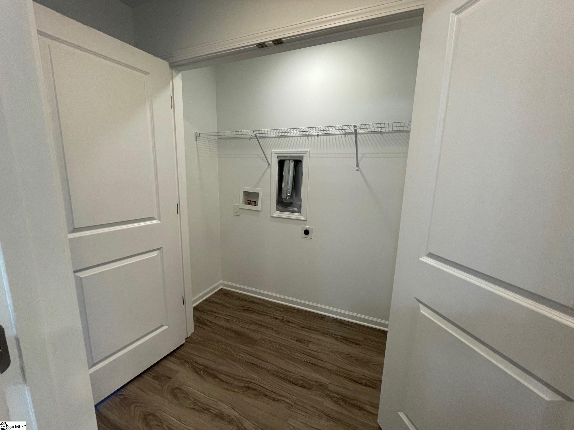 705 W Parker Road Property Photo 17