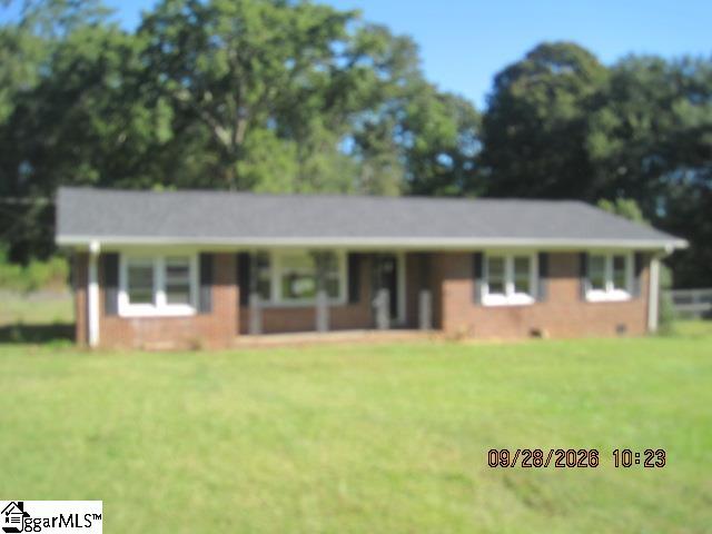 200 Windsor Drive Property Photo 1
