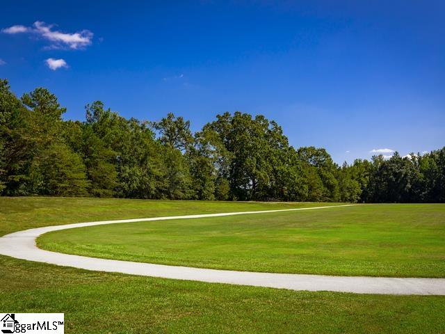 1601607 Property Photo 2