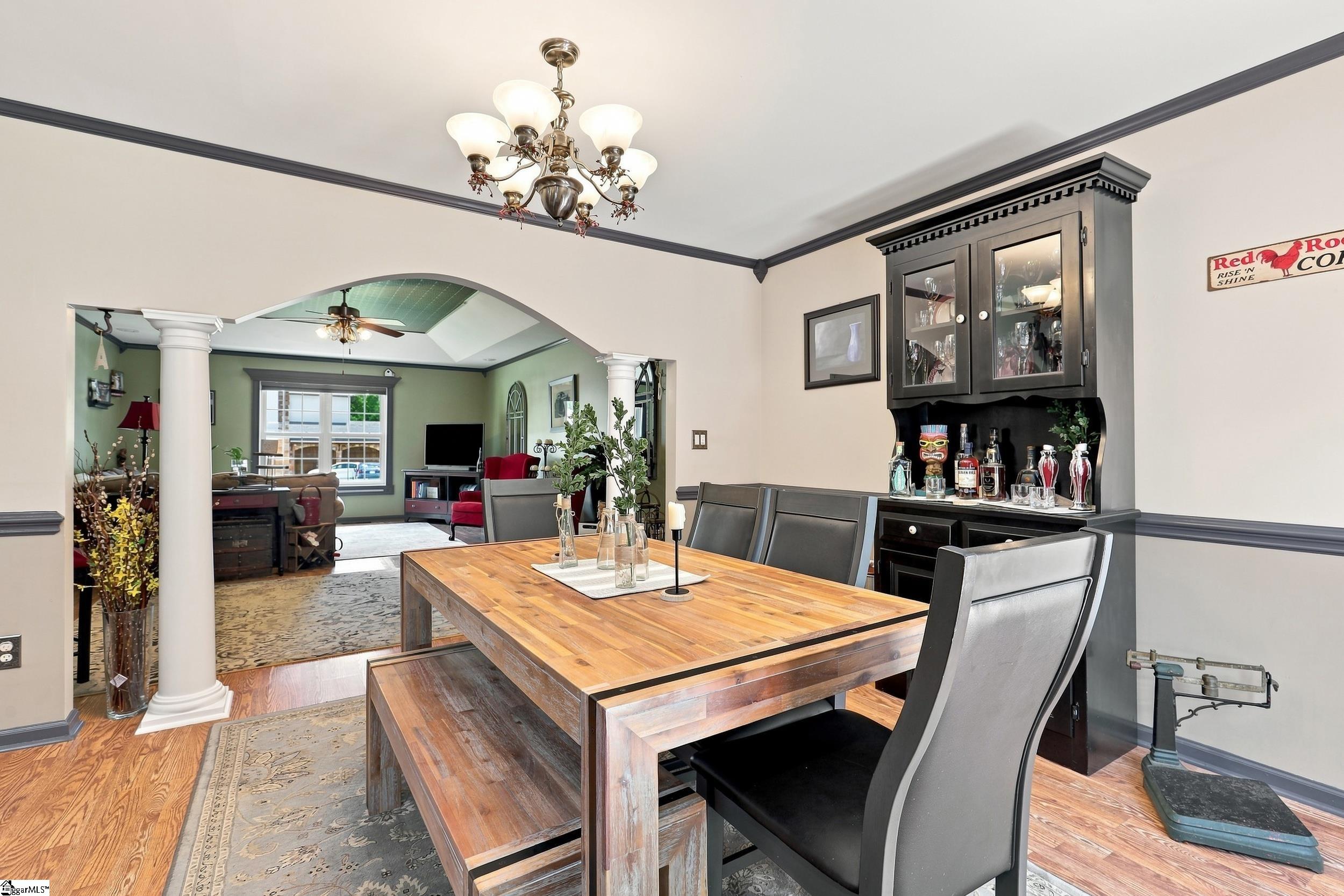 1009 Willow Run Road Property Photo 11
