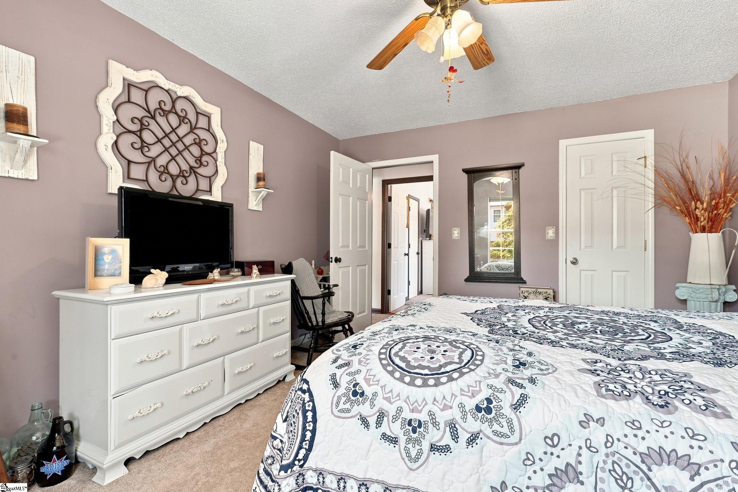 1009 Willow Run Road Property Photo 22