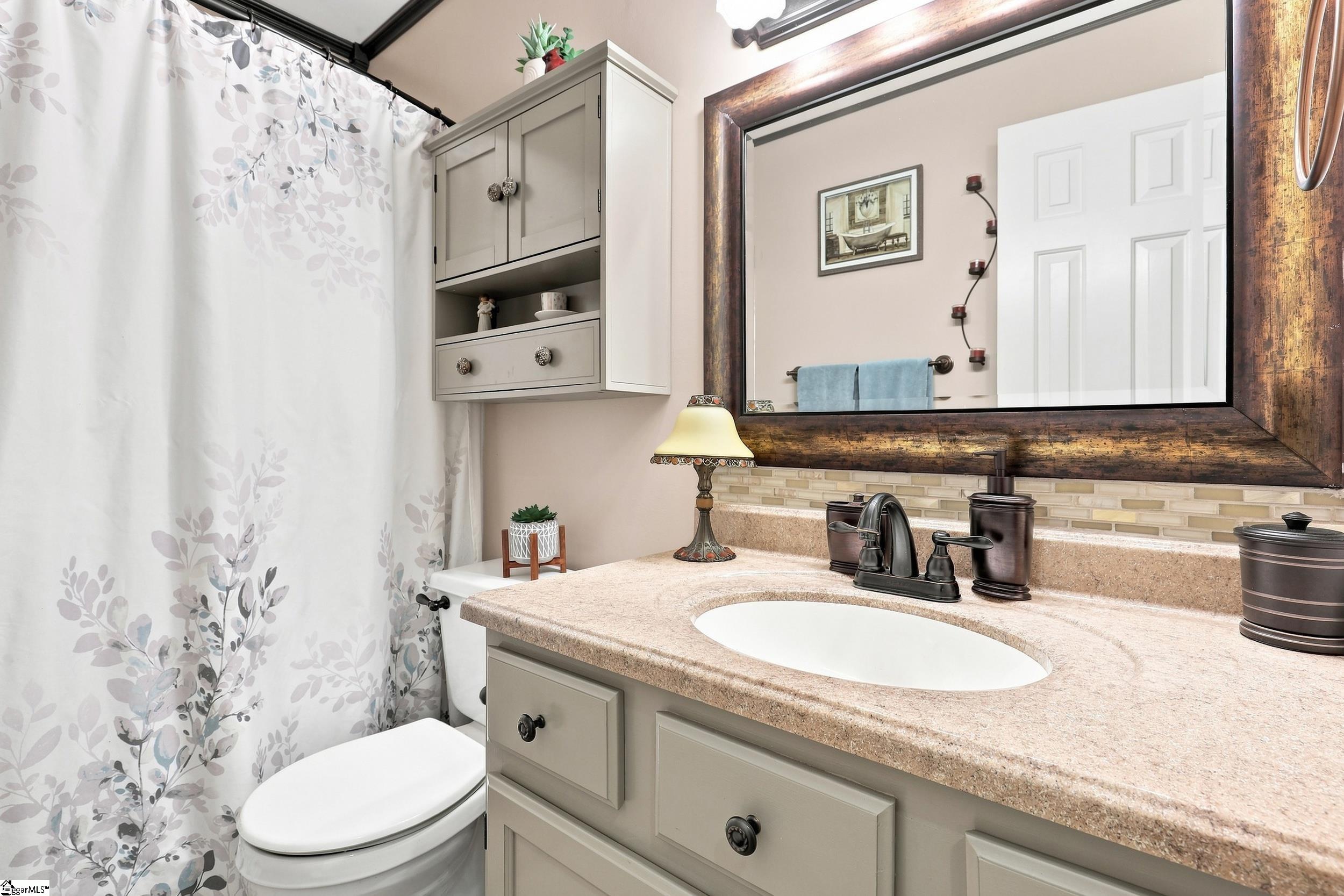 1009 Willow Run Road Property Photo 23