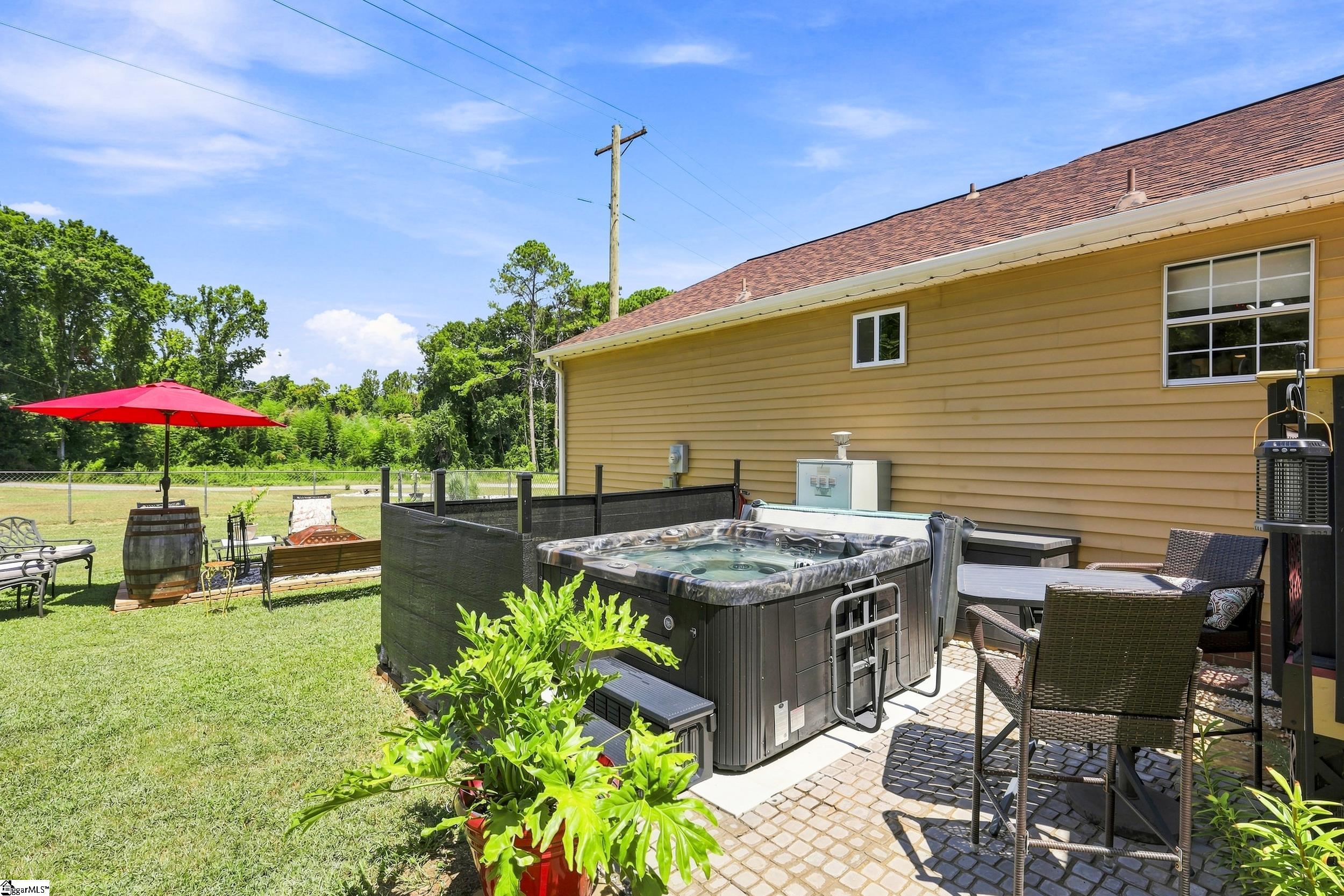 1009 Willow Run Road Property Photo 30