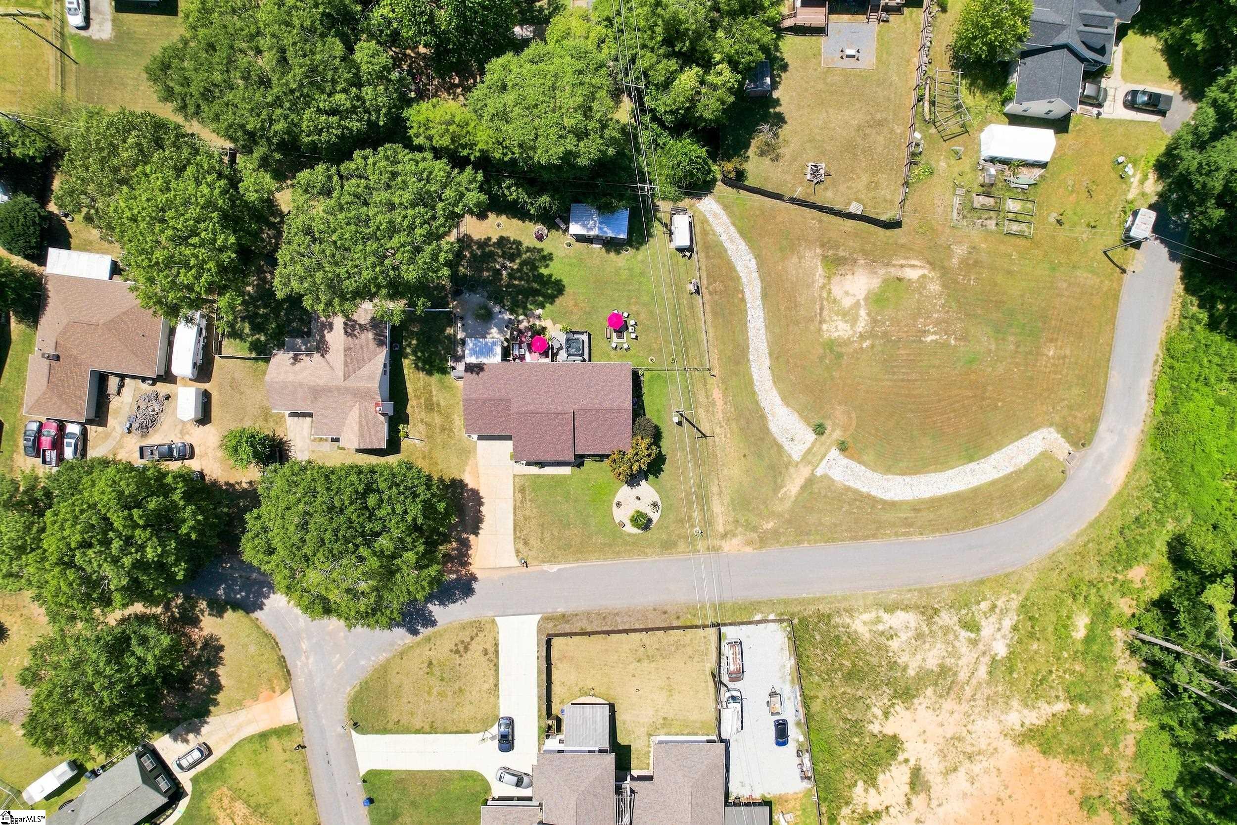 1009 Willow Run Road Property Photo 42