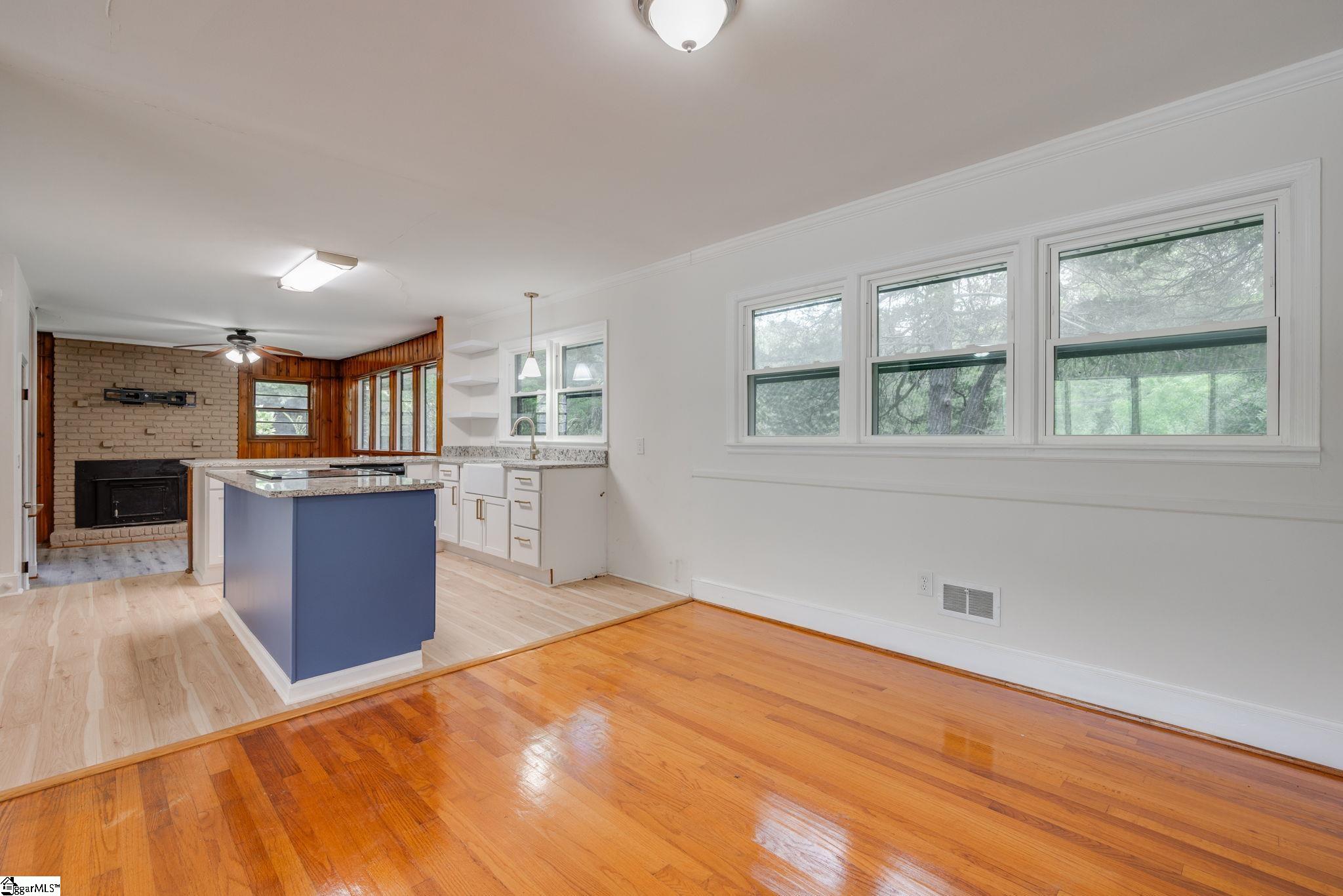 213 Barker Road Property Photo 12