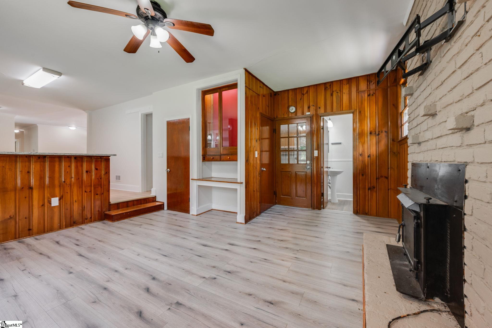 213 Barker Road Property Photo 19