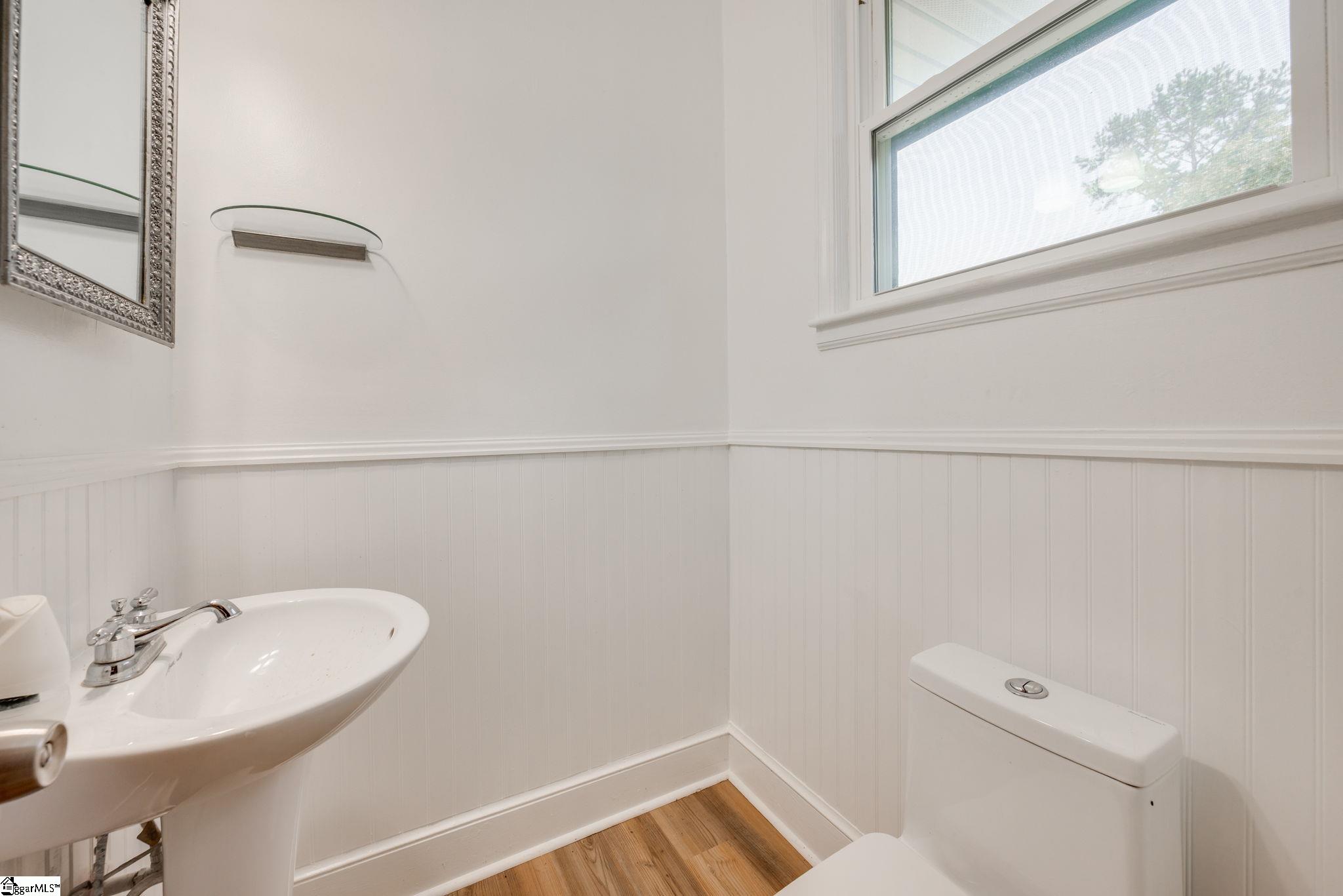 213 Barker Road Property Photo 21