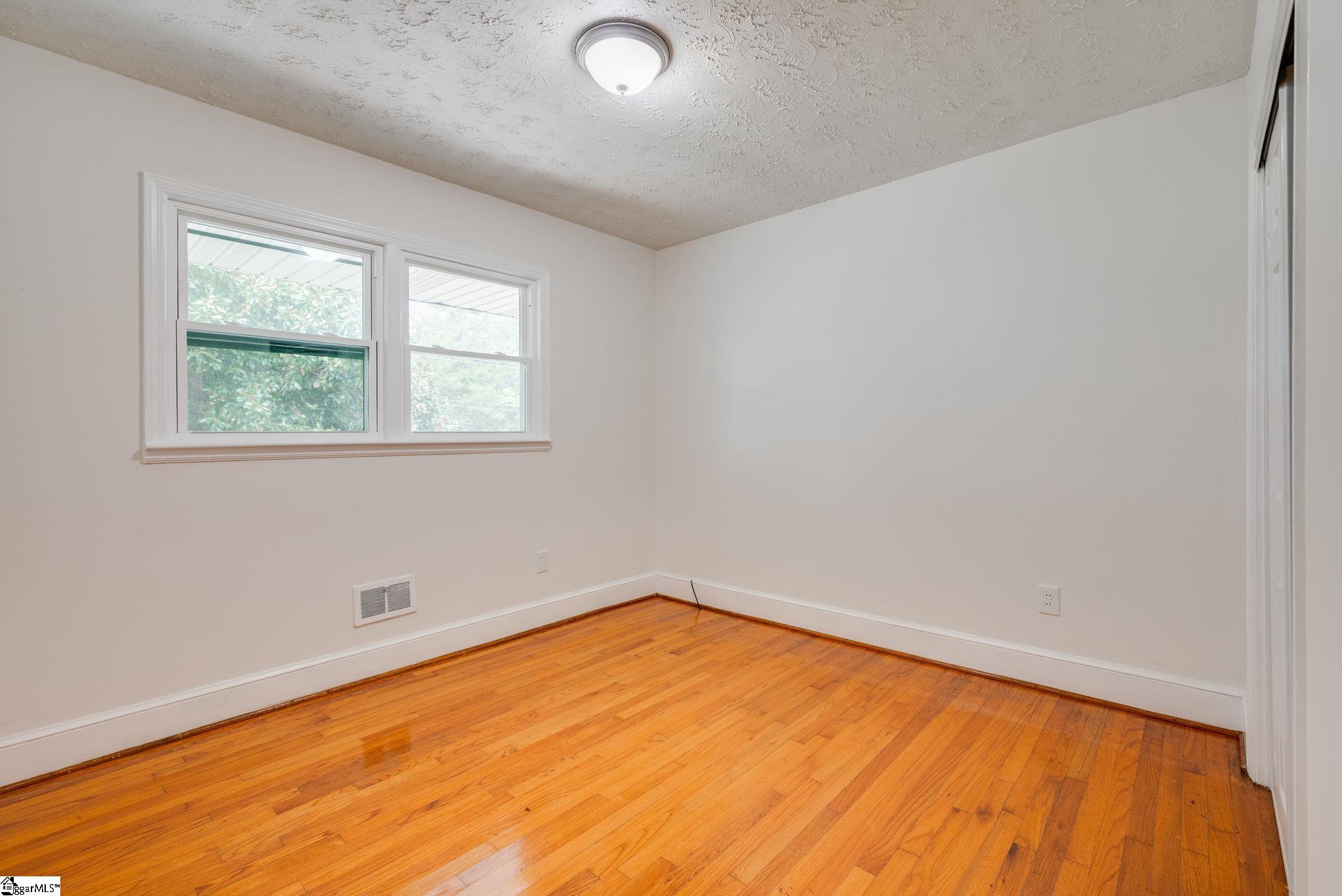 213 Barker Road Property Photo 27
