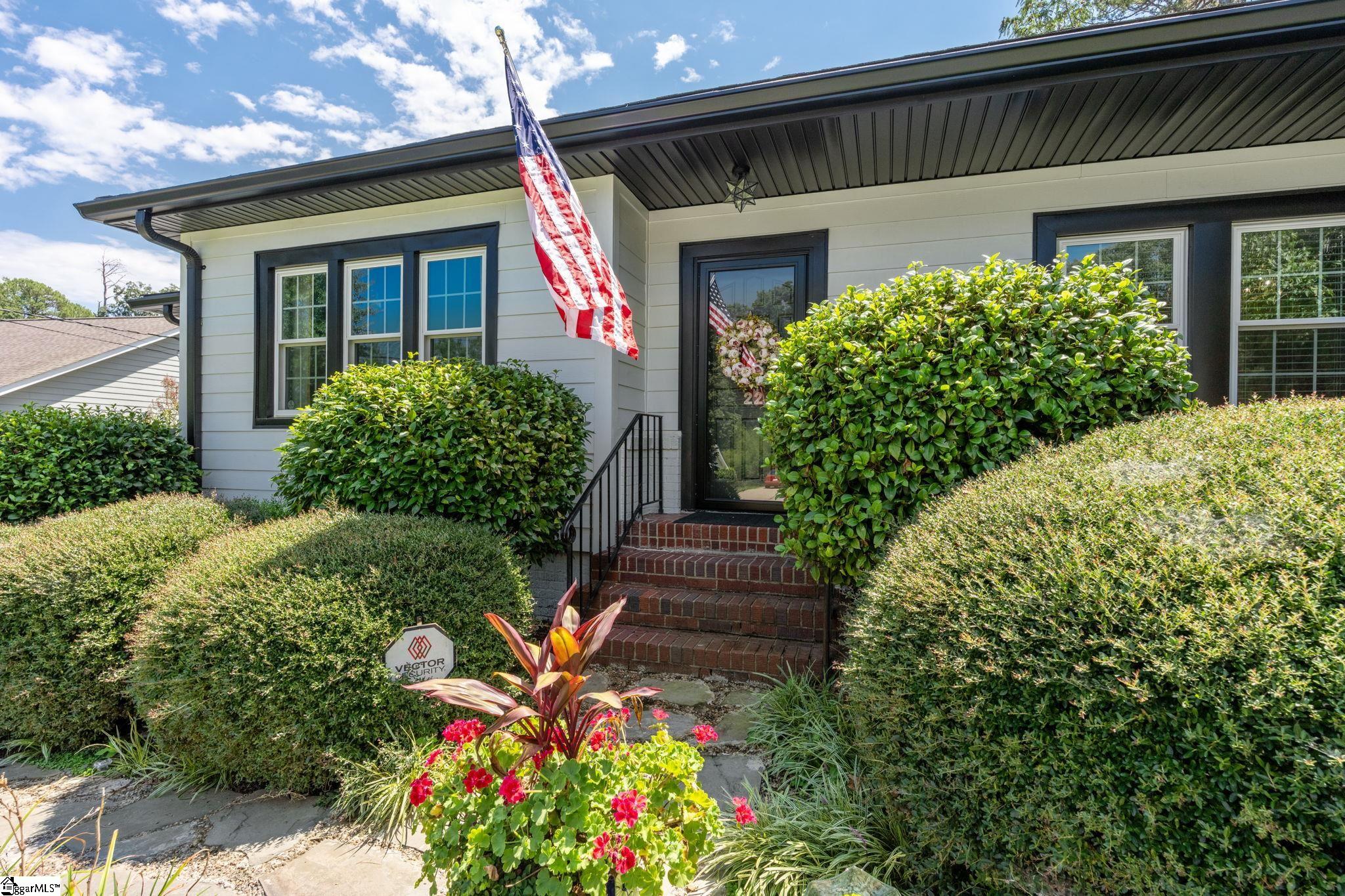 22 Wilmont Lane Property Photo 2