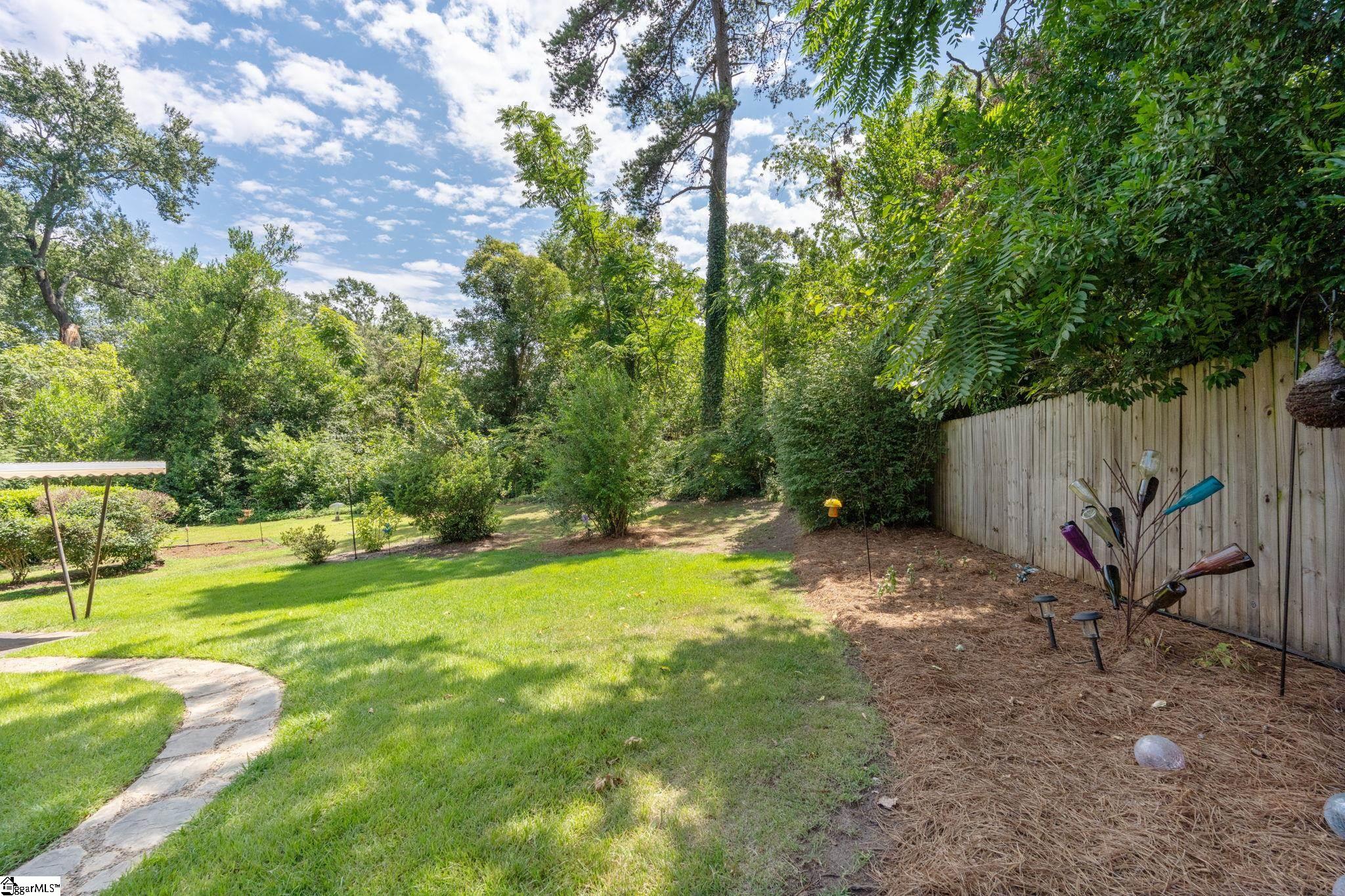 22 Wilmont Lane Property Photo 4