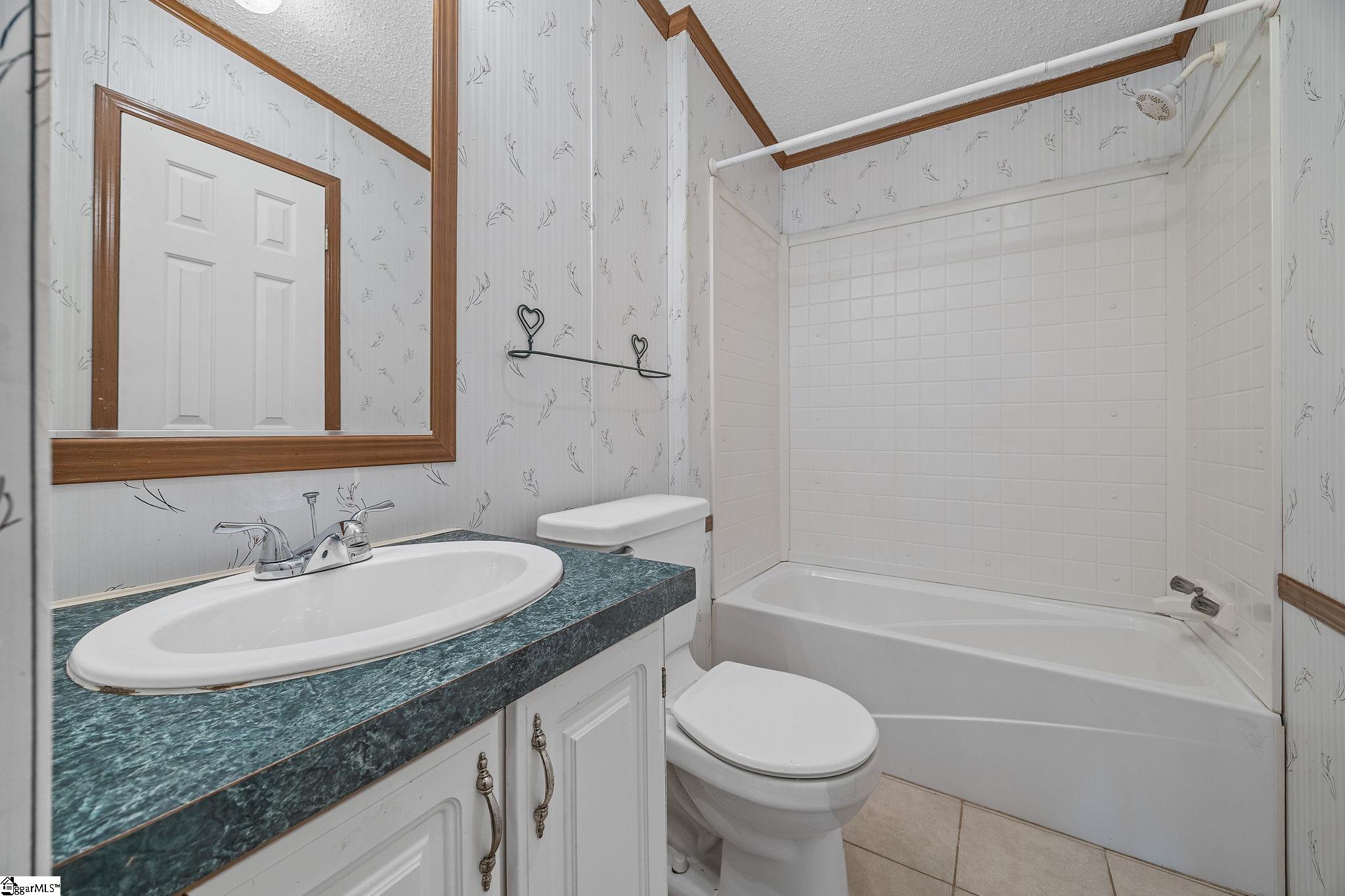 995 Foster Road Property Photo 38