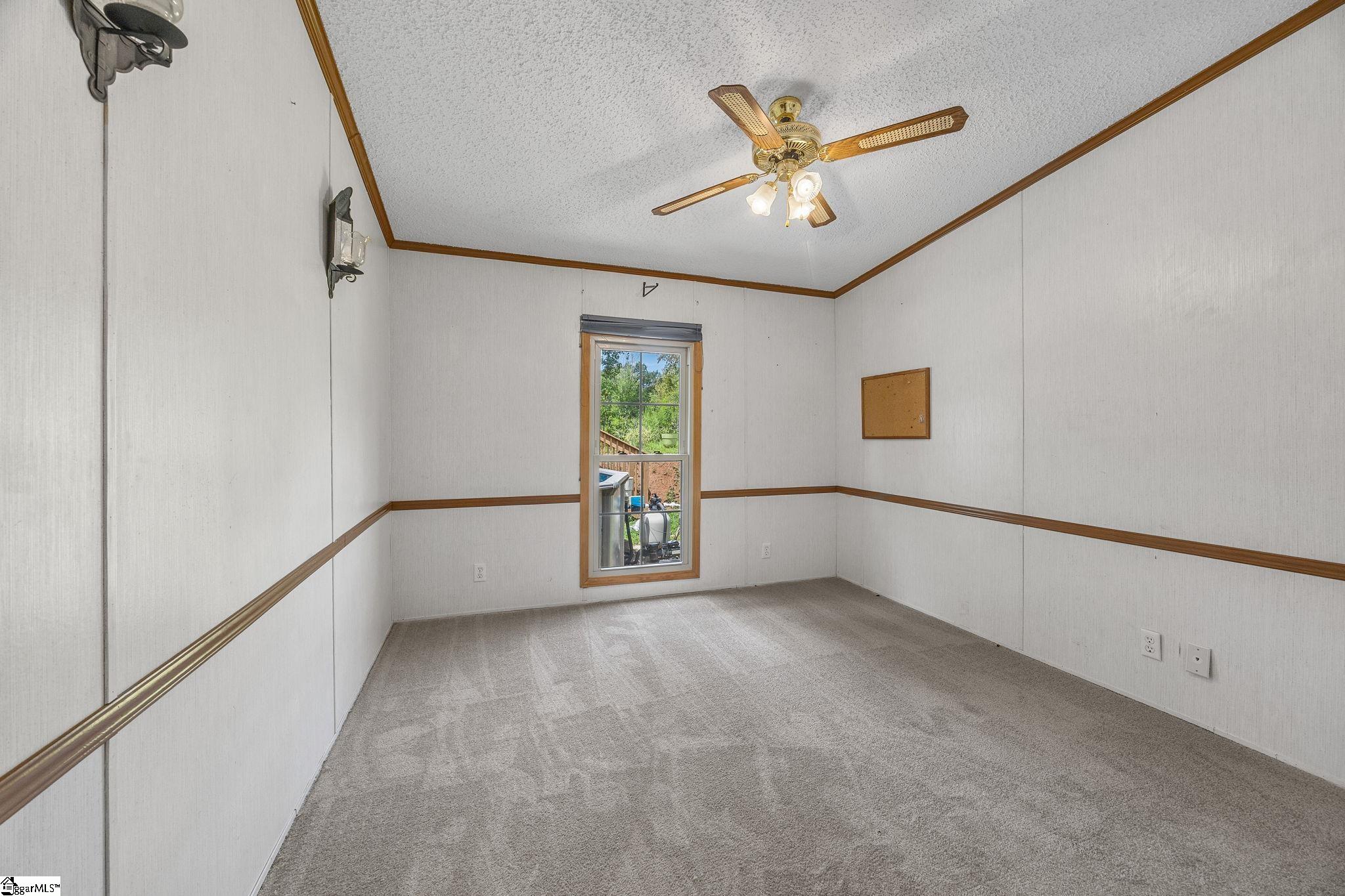 995 Foster Road Property Photo 39