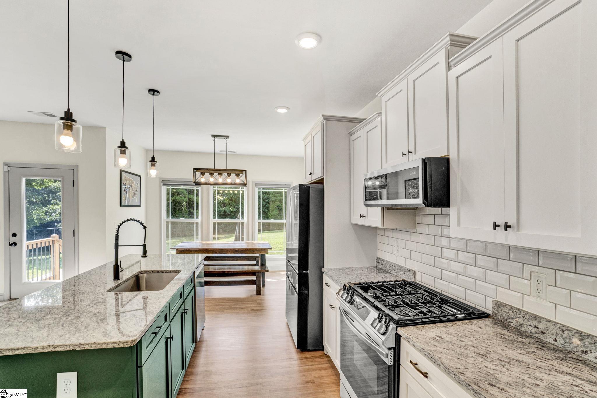 620 Daventon Road Property Photo 13