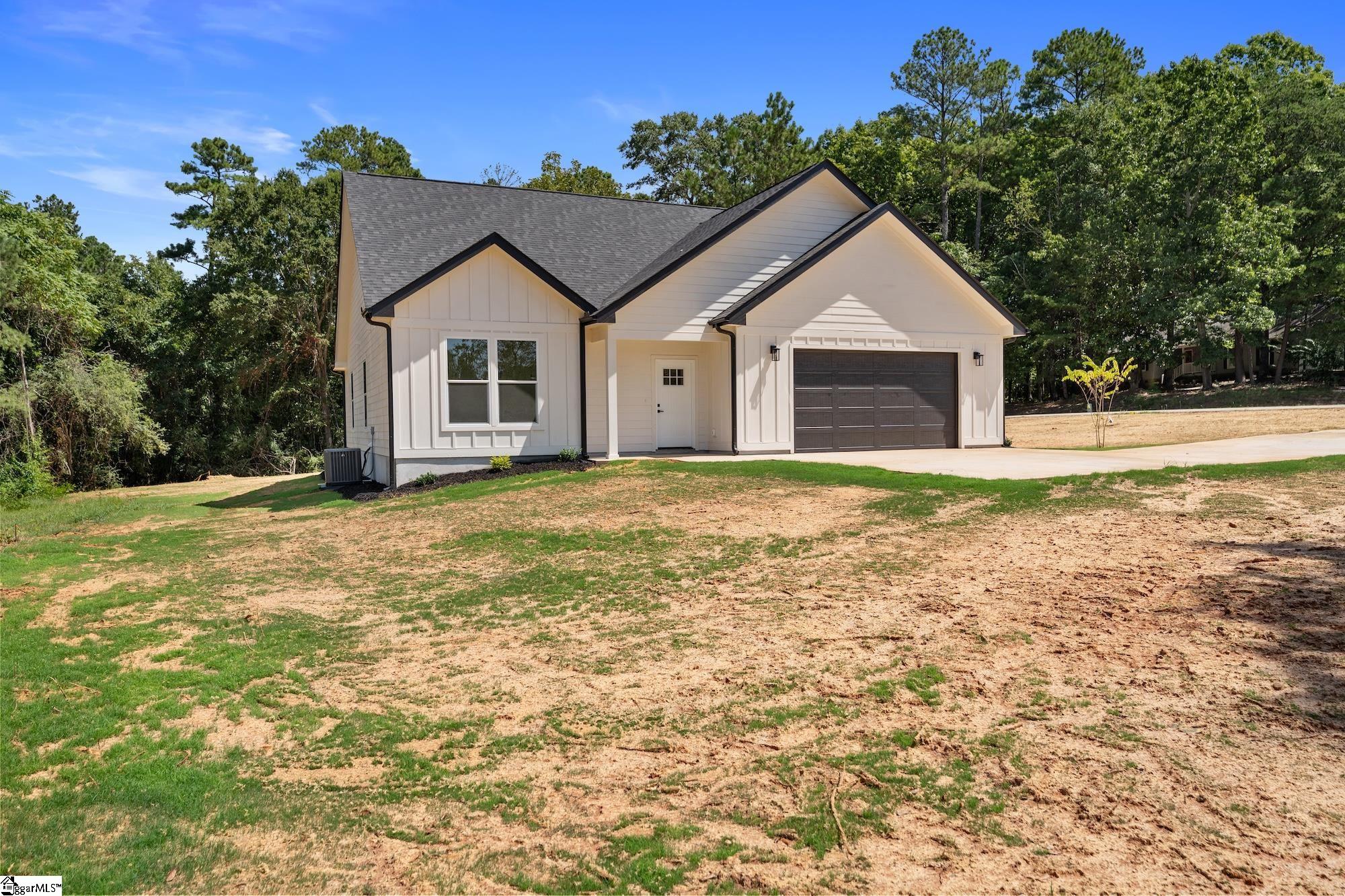 105 Sitton Road Property Photo 3