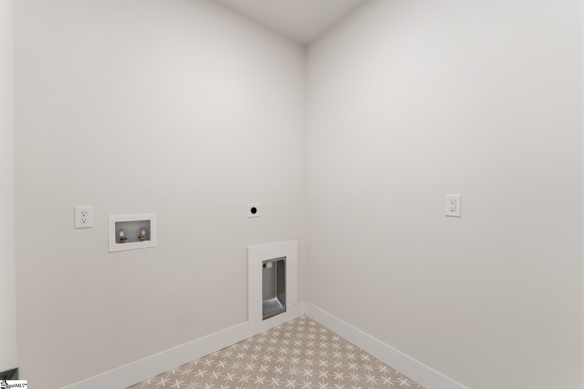 105 Sitton Road Property Photo 24