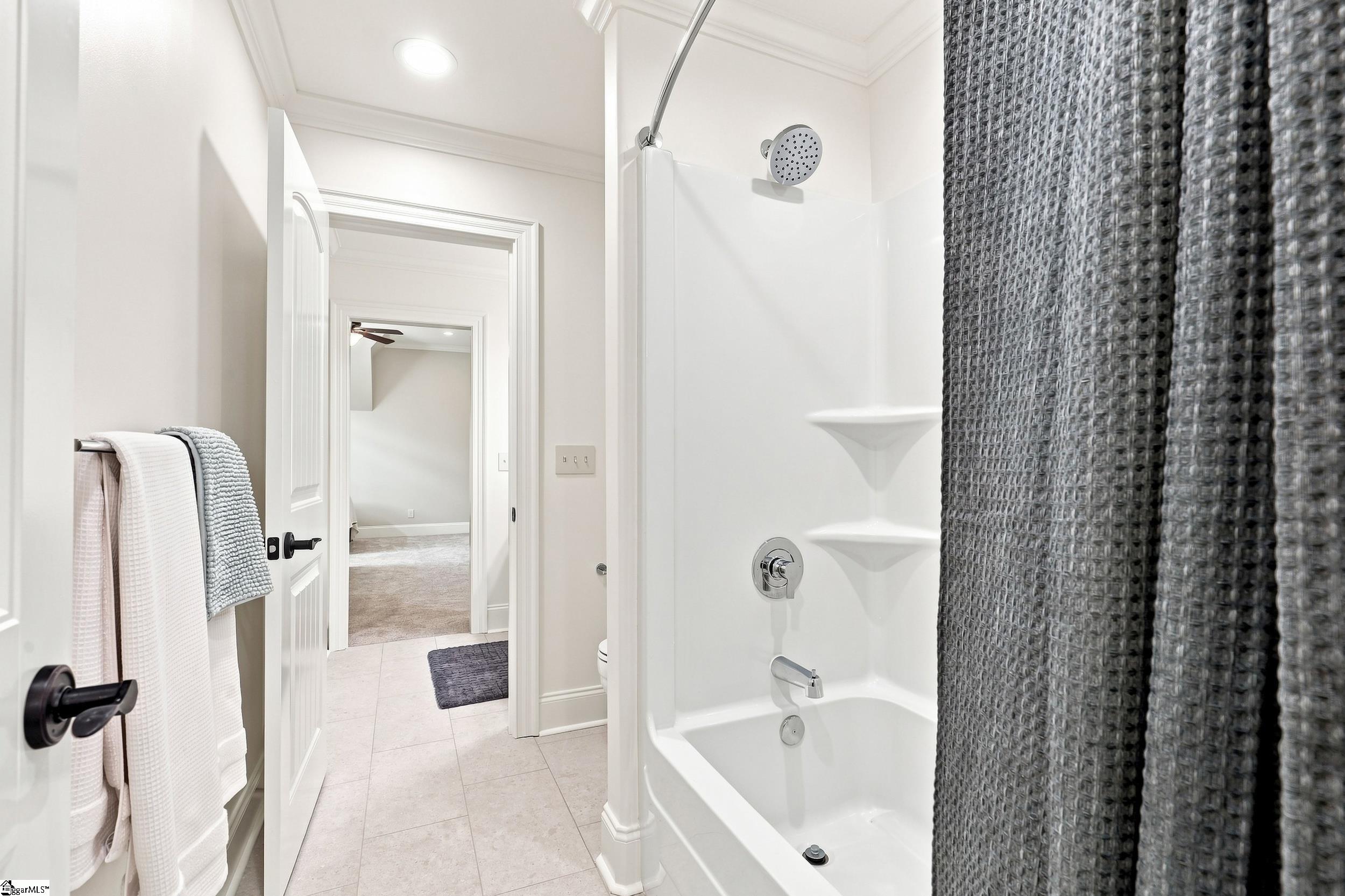 136 Reserve Drive Property Photo 35