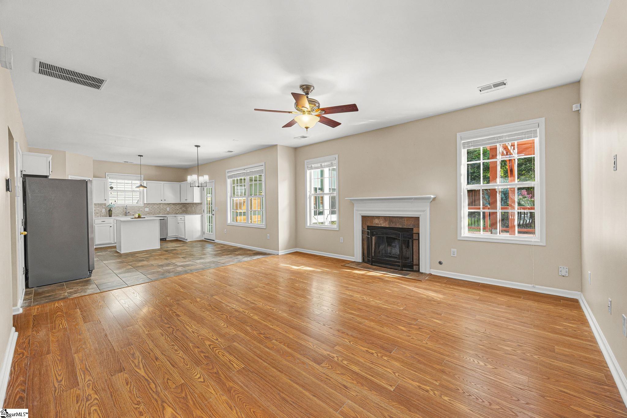 101 Leatherton Way Property Photo 13
