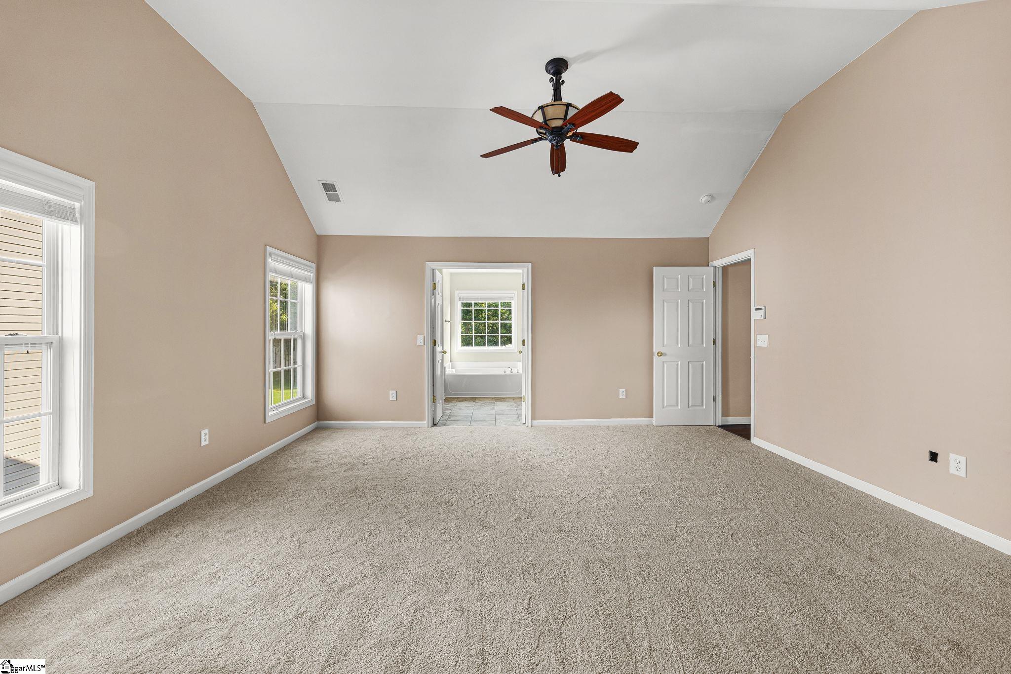 101 Leatherton Way Property Photo 24