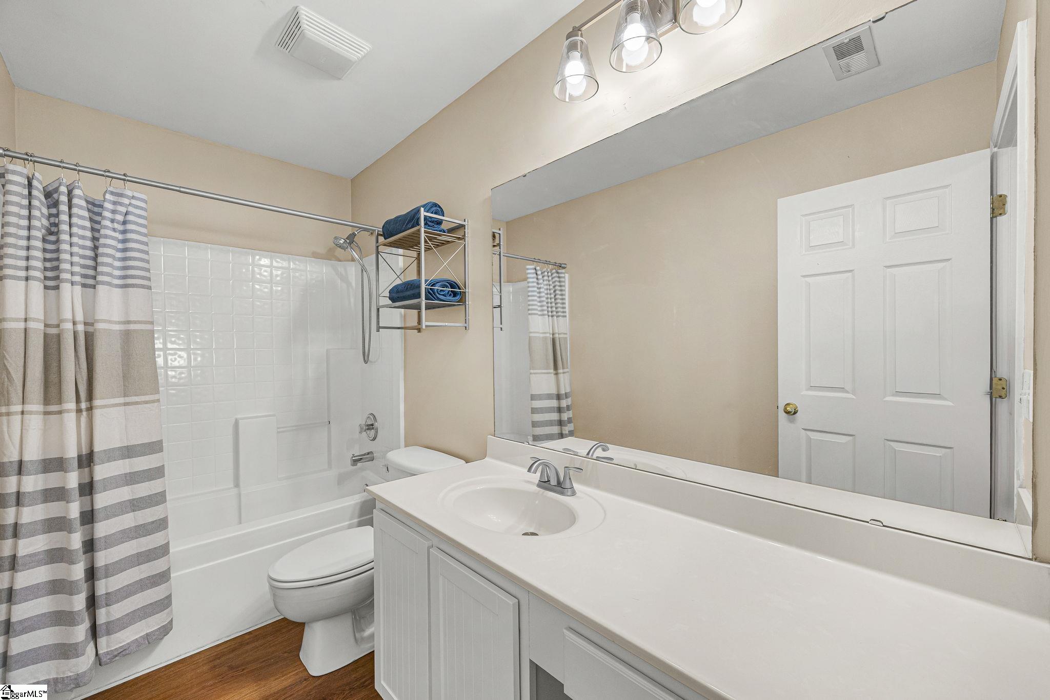 101 Leatherton Way Property Photo 30