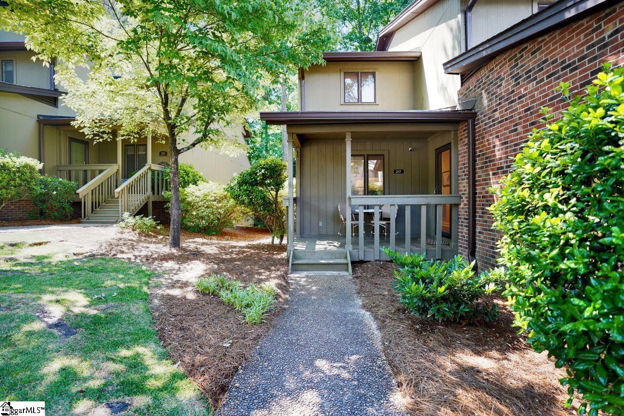 217 Ingleside Way