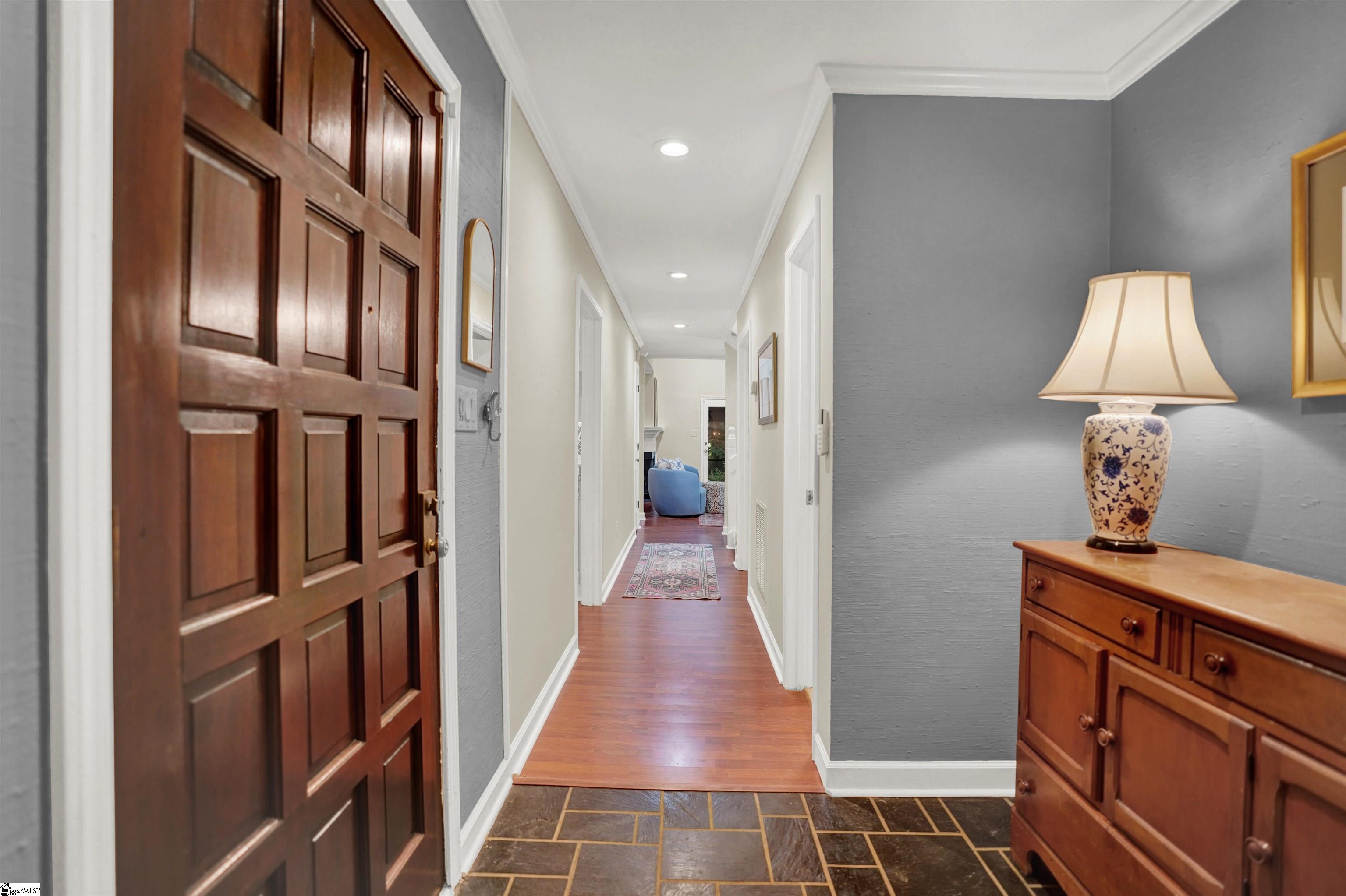 217 Ingleside Way Property Photo 3