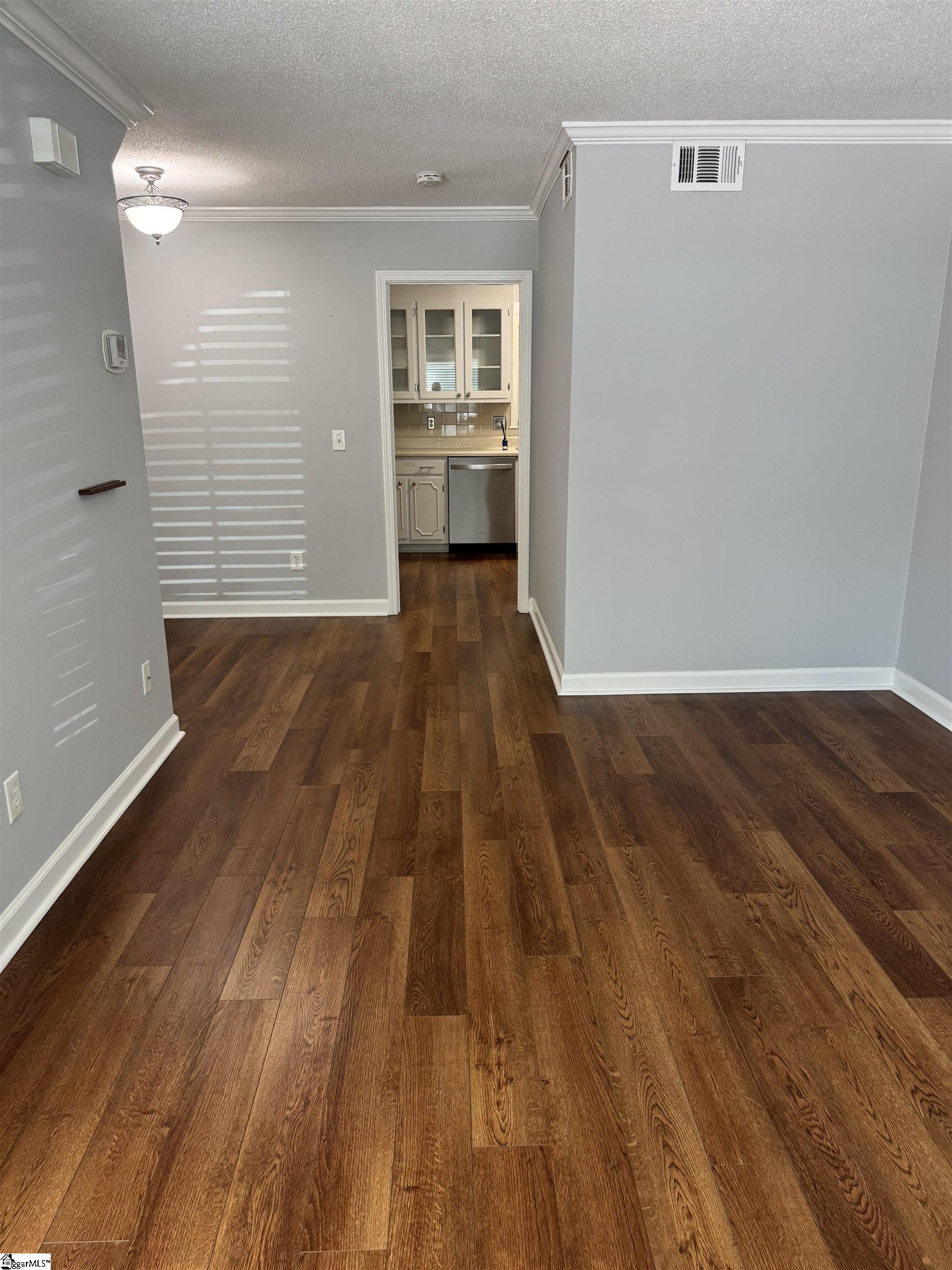 501 Edwards Road Property Photo 4