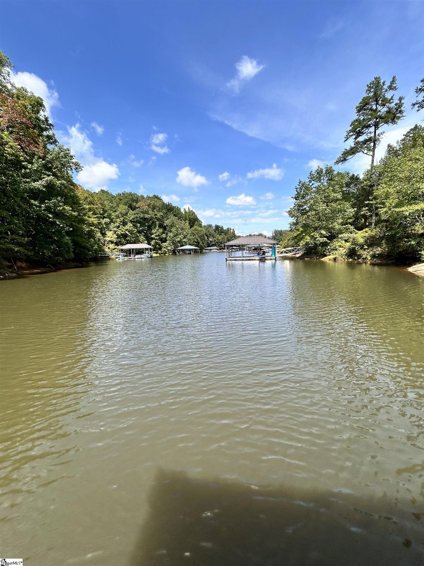 1601651 Property Photo 16